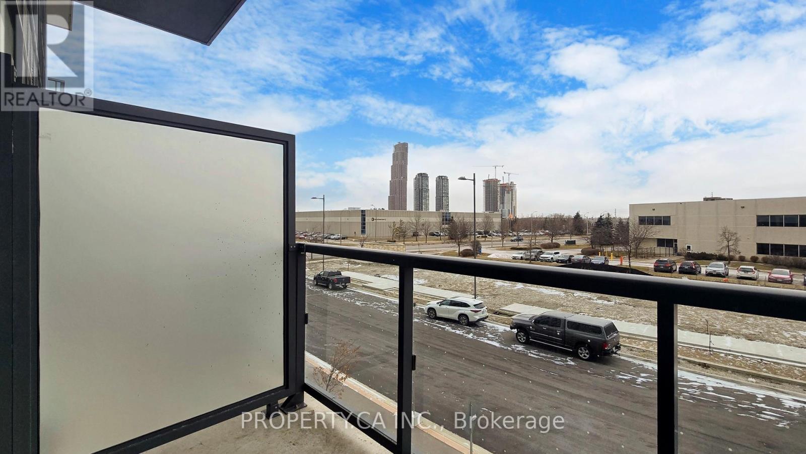 211 - 60 Honeycrisp Crescent, Vaughan, Ontario  L4K 0N5 - Photo 12 - N13007534