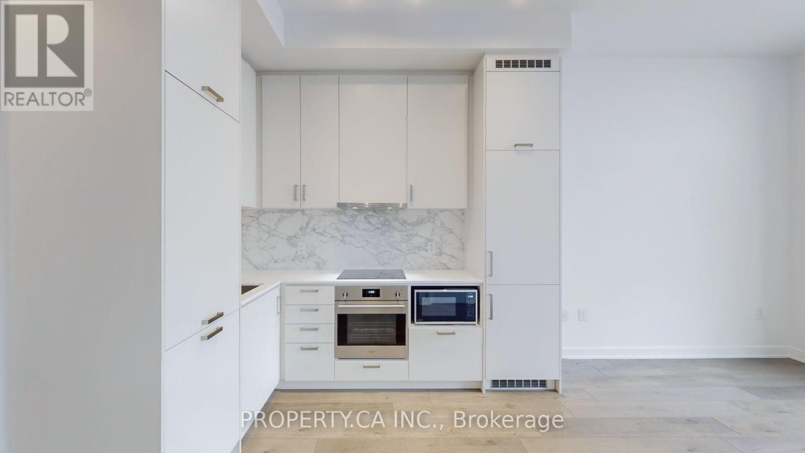 211 - 60 Honeycrisp Crescent, Vaughan, Ontario  L4K 0N5 - Photo 6 - N13007534