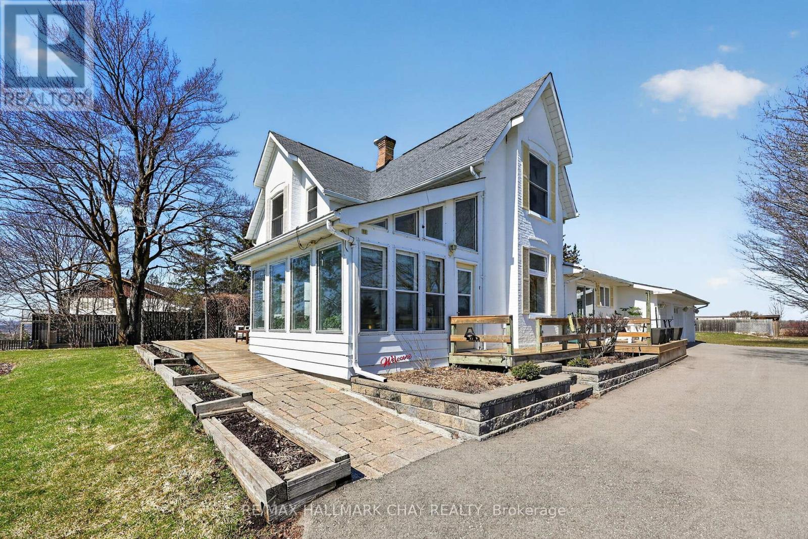 7688 Sideroad 5, Adjala-Tosorontio, Ontario  L9R 1V3 - Photo 2 - N13007618