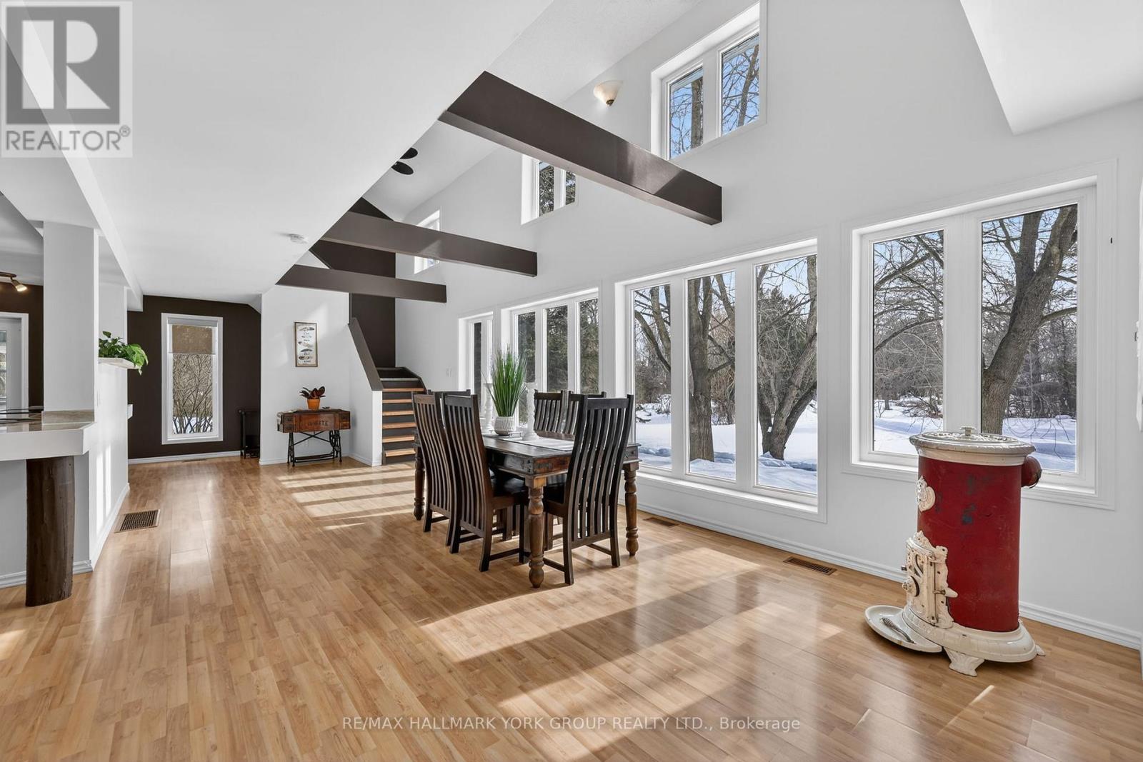 5768 Smith Boulevard, Georgina, Ontario  L0E 1A0 - Photo 3 - N13007650