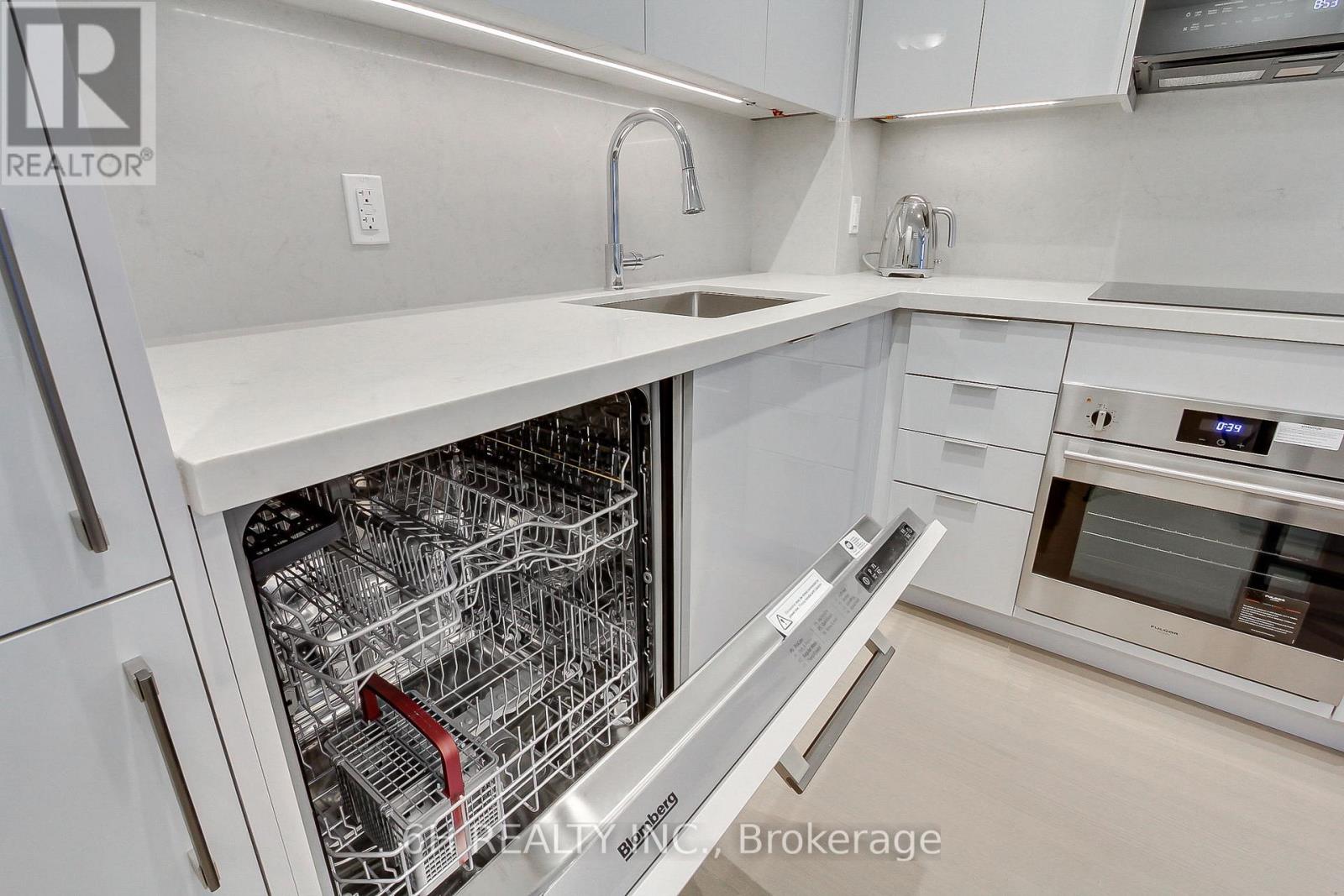 2713 - 498 Caldari Road, Vaughan, Ontario  L4K 0R6 - Photo 10 - N13007714