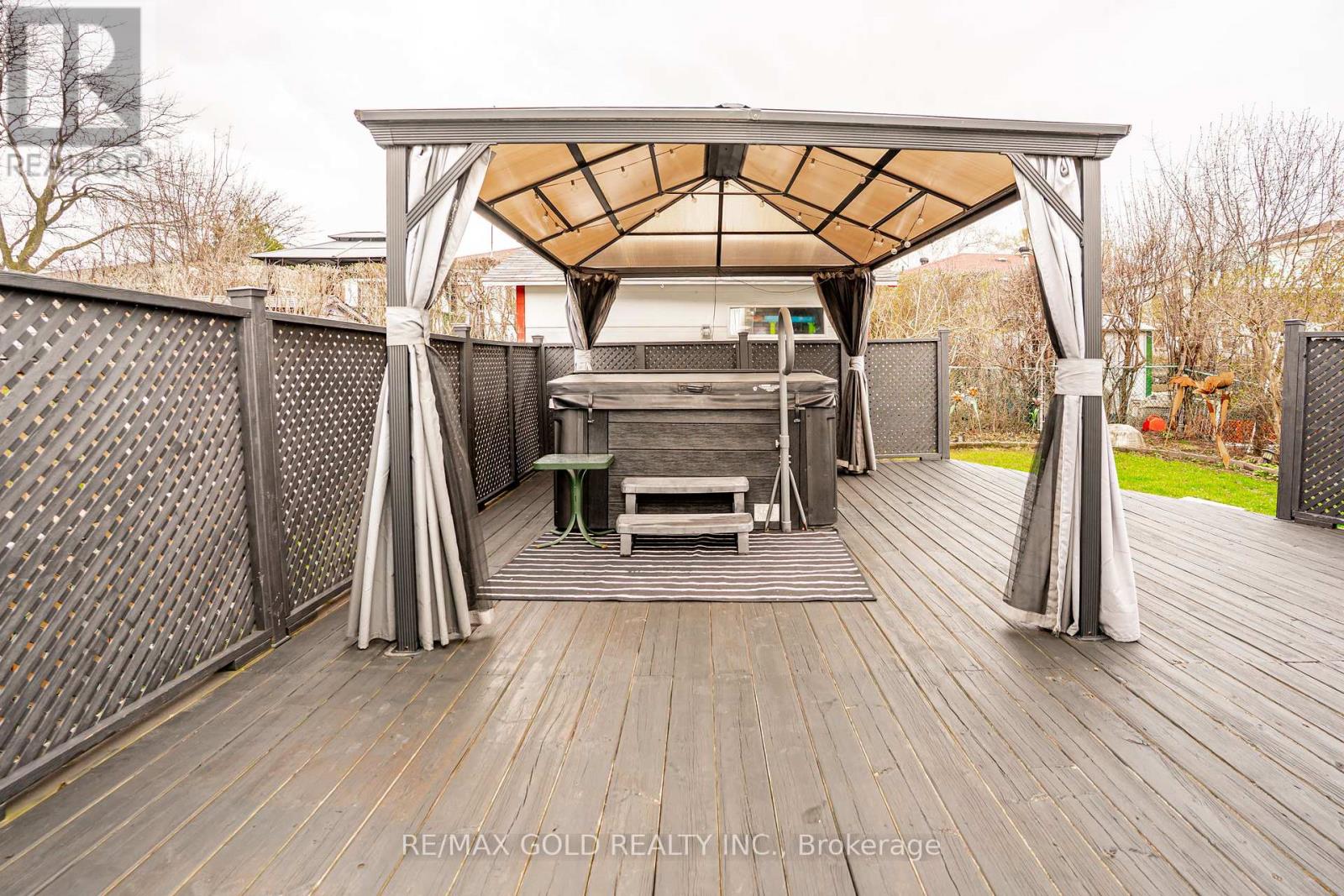 53 Davenport Crescent, Brampton, Ontario  L6T 3L5 - Photo 21 - W13000324