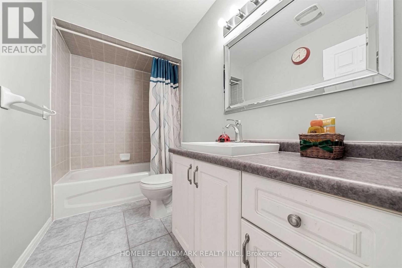 2418 Highcroft Road, Oakville, Ontario  L6M 4Y6 - Photo 19 - W12993920