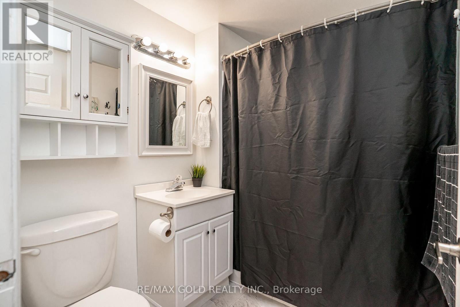 53 Davenport Crescent, Brampton, Ontario  L6T 3L5 - Photo 26 - W13000324