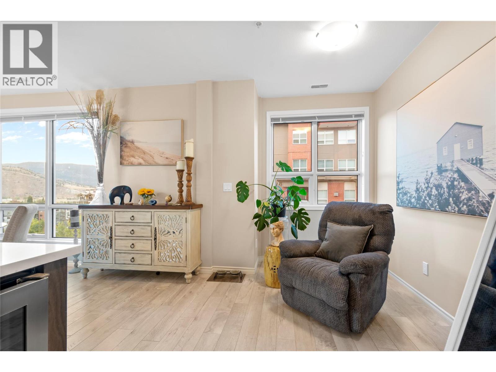 3388 Skaha Lake Road Unit# 1002, Penticton, British Columbia  V2A 6G4 - Photo 7 - 10372695