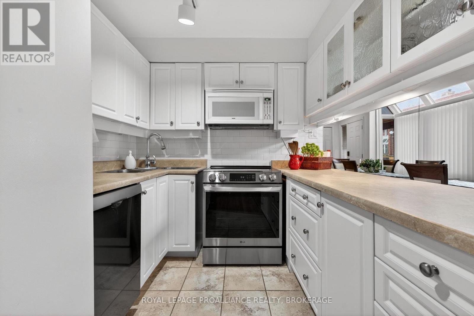 22 - 1 Place D'armes, Kingston, Ontario  K7K 6R9 - Photo 8 - X13007728