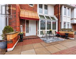 22 - 1 PLACE D'ARMES, Kingston, Ontario