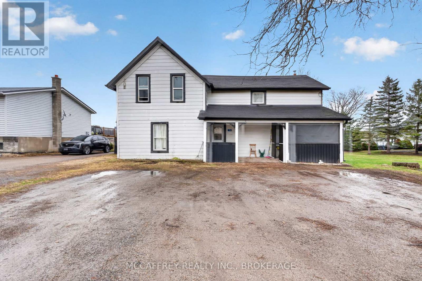 5 RAILWAY STREET, Lansdowne Village, Ontario