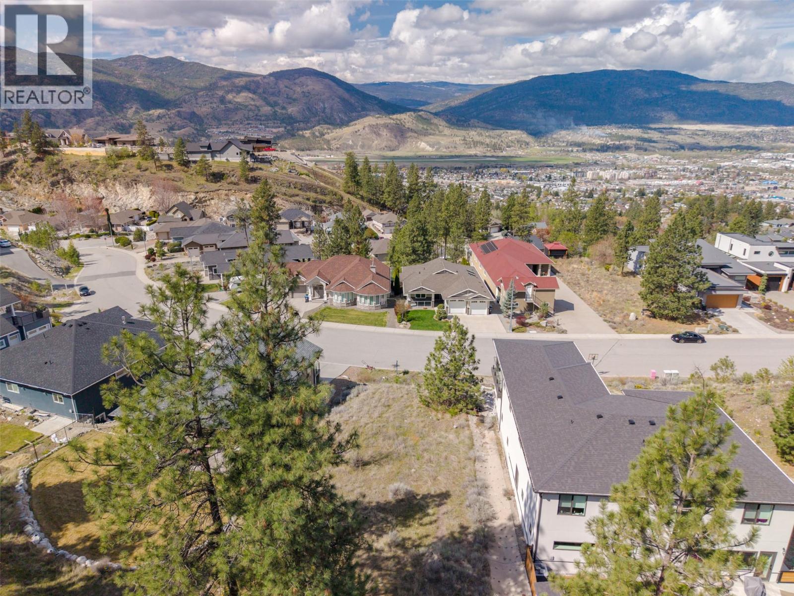 2980 Partridge Drive, Penticton, British Columbia  V2A 9A9 - Photo 9 - 10383420