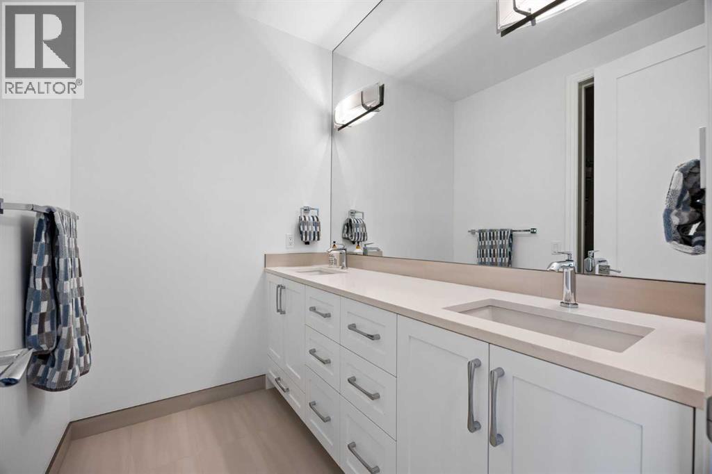 11 Mckendrick Point, Rural Rocky View County, Alberta  T3H 3Z5 - Photo 34 - A2301869