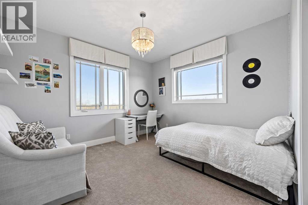 11 Mckendrick Point, Rural Rocky View County, Alberta  T3H 3Z5 - Photo 37 - A2301869