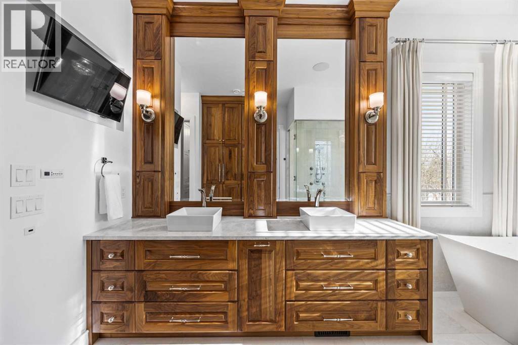 11 Mckendrick Point, Rural Rocky View County, Alberta  T3H 3Z5 - Photo 27 - A2301869