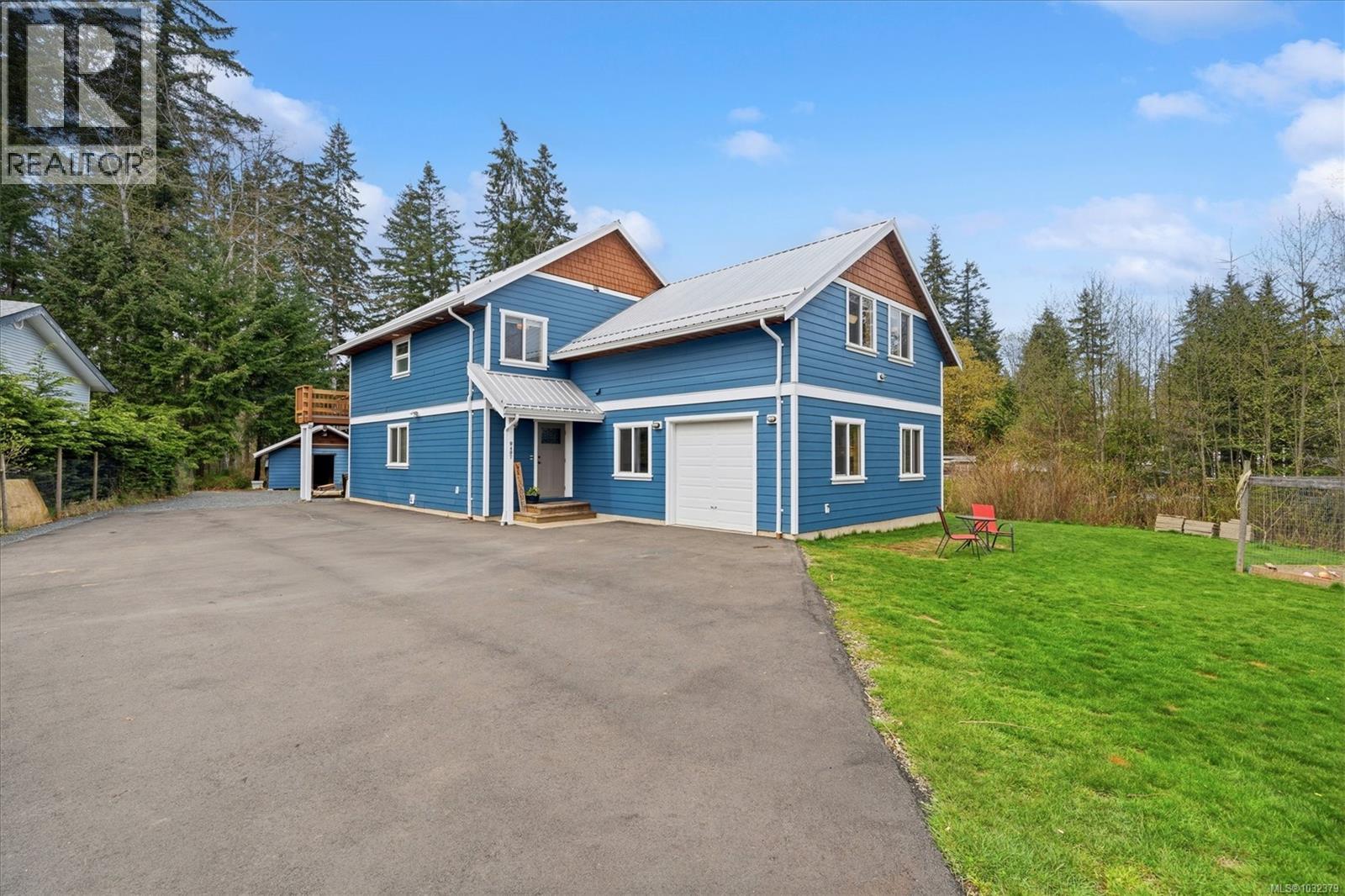 9497 Martin Park Dr, Black Creek, British Columbia