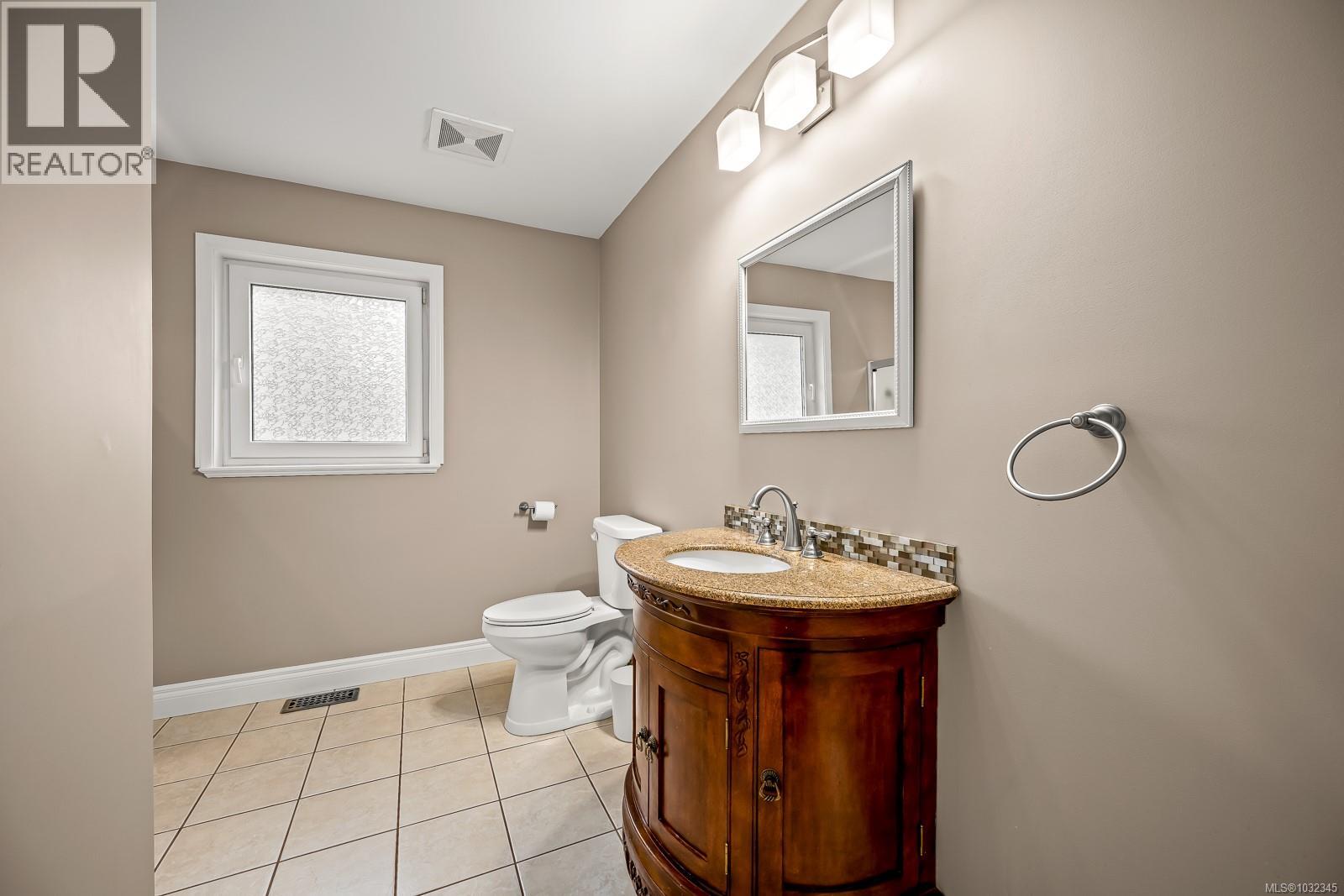 4651 Montrose Dr, Courtenay, British Columbia  V9N 9S8 - Photo 17 - 1032345