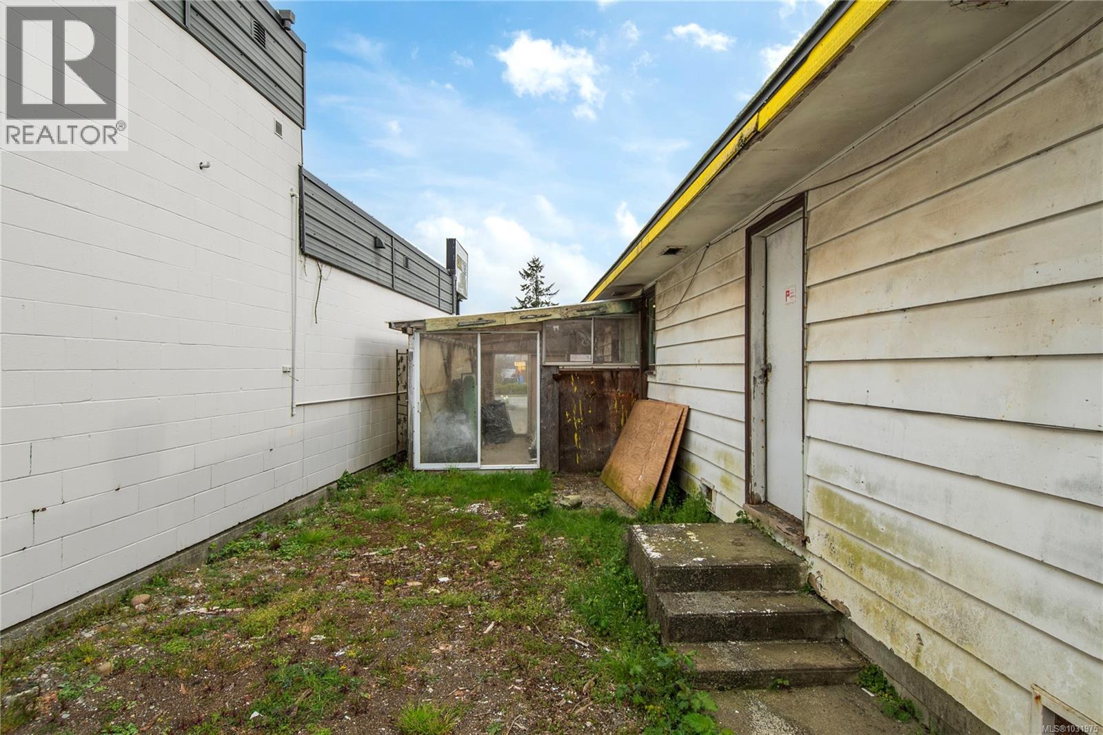 2250 Island Hwy S, Campbell River, British Columbia  V9W 1C3 - Photo 7 - 1031975