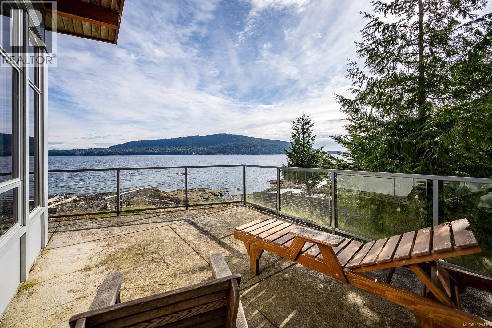 3870 East Rd, Denman Island, British Columbia  V0R 1T0 - Photo 7 - 1029419