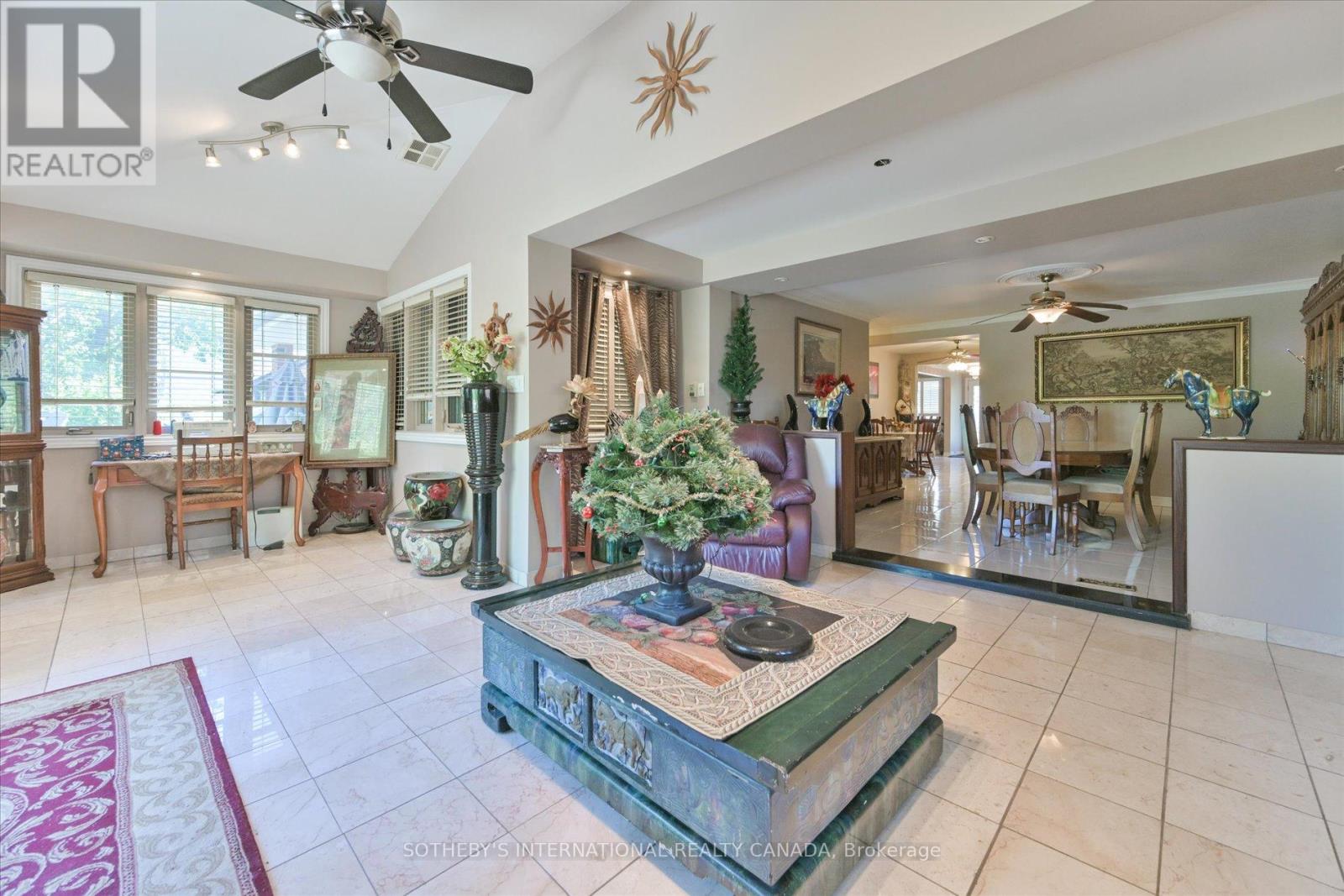 502 Queens Drive, Toronto, Ontario  M6L 1M8 - Photo 17 - W13007492