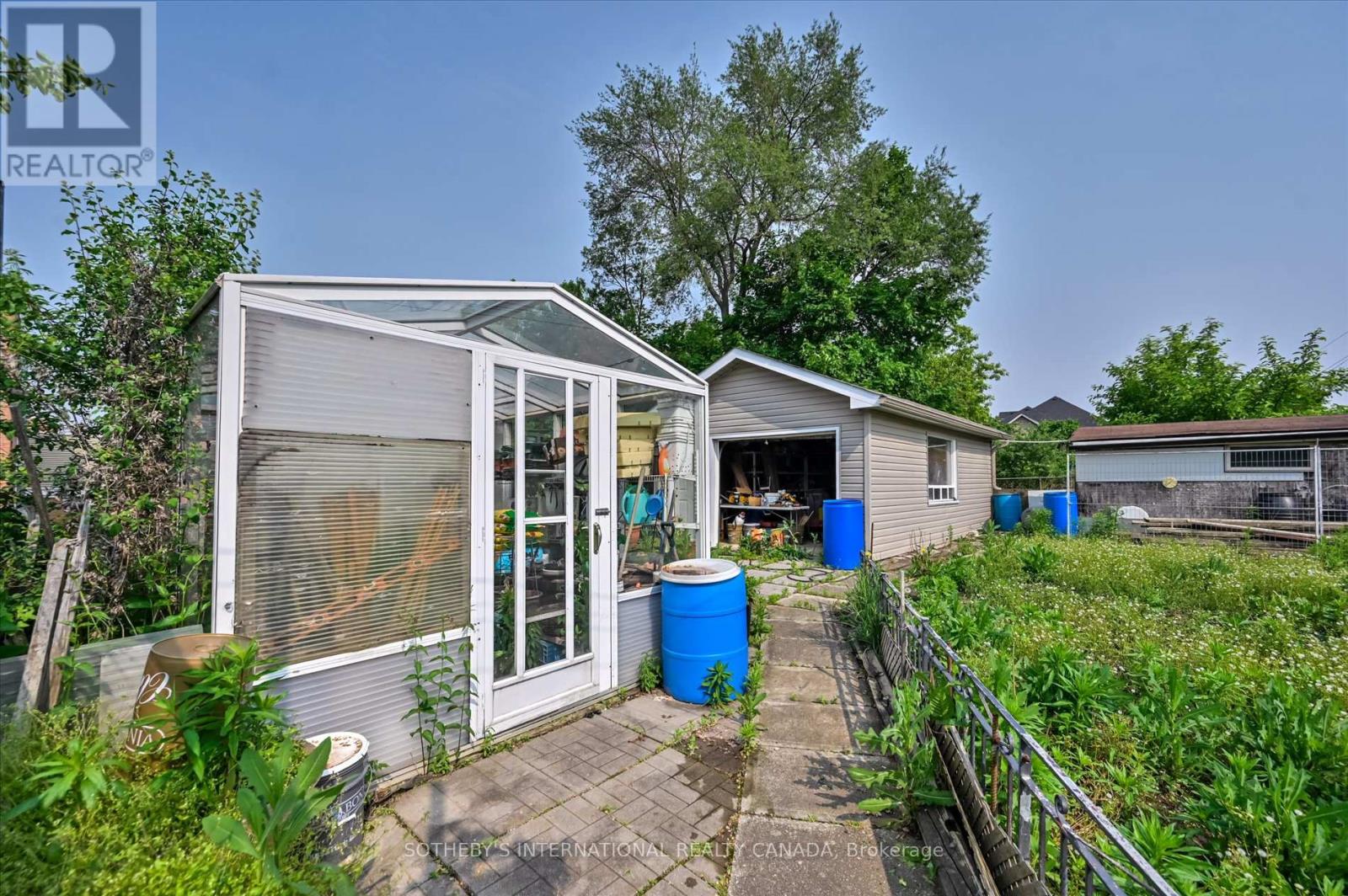 502 Queens Drive, Toronto, Ontario  M6L 1M8 - Photo 27 - W13007492