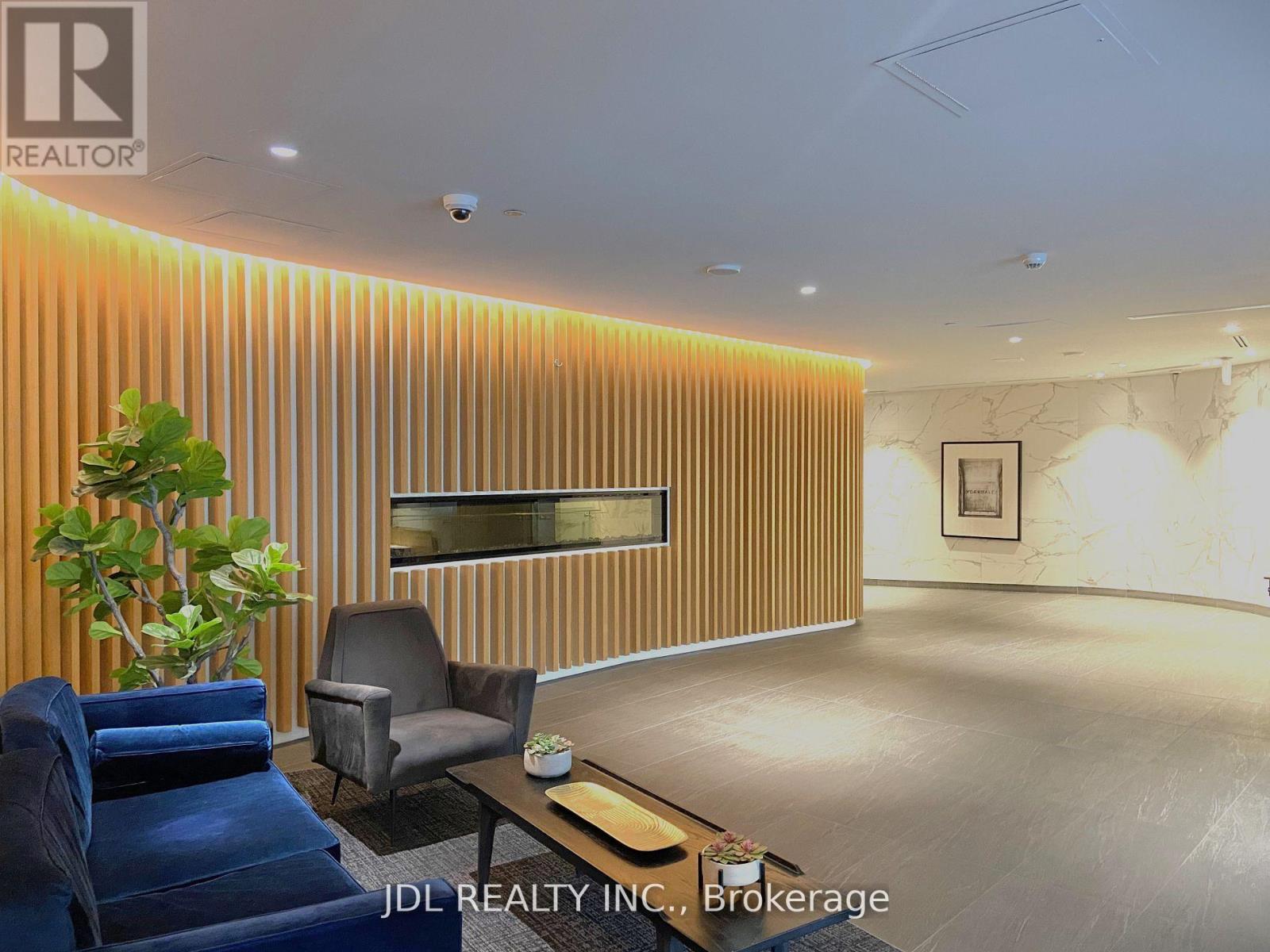 521 - 160 Flemington Road, Toronto, Ontario  M6A 0A9 - Photo 4 - W13007498