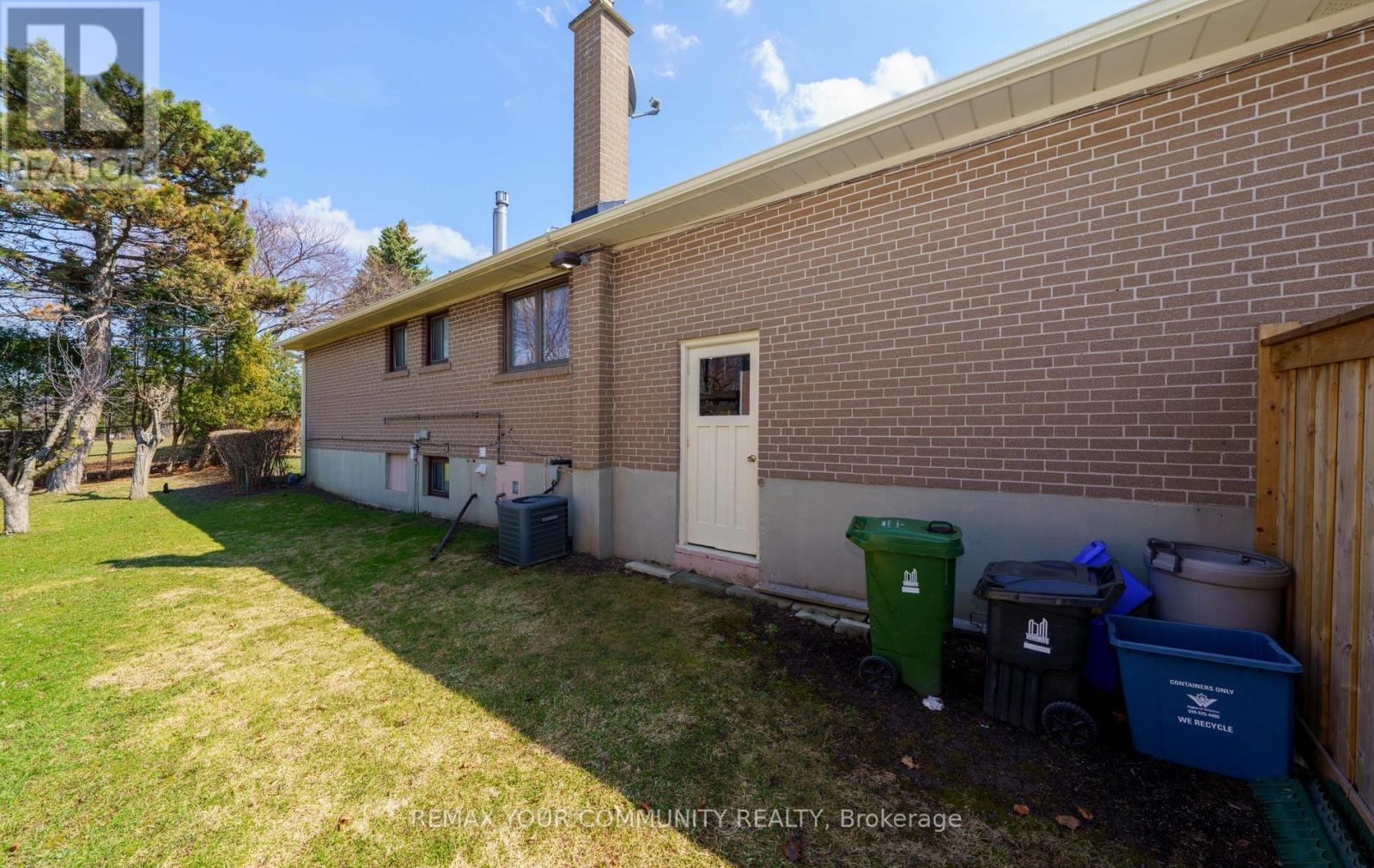 47 Ollerton Road, Toronto, Ontario  M3J 1Y2 - Photo 40 - W13007522