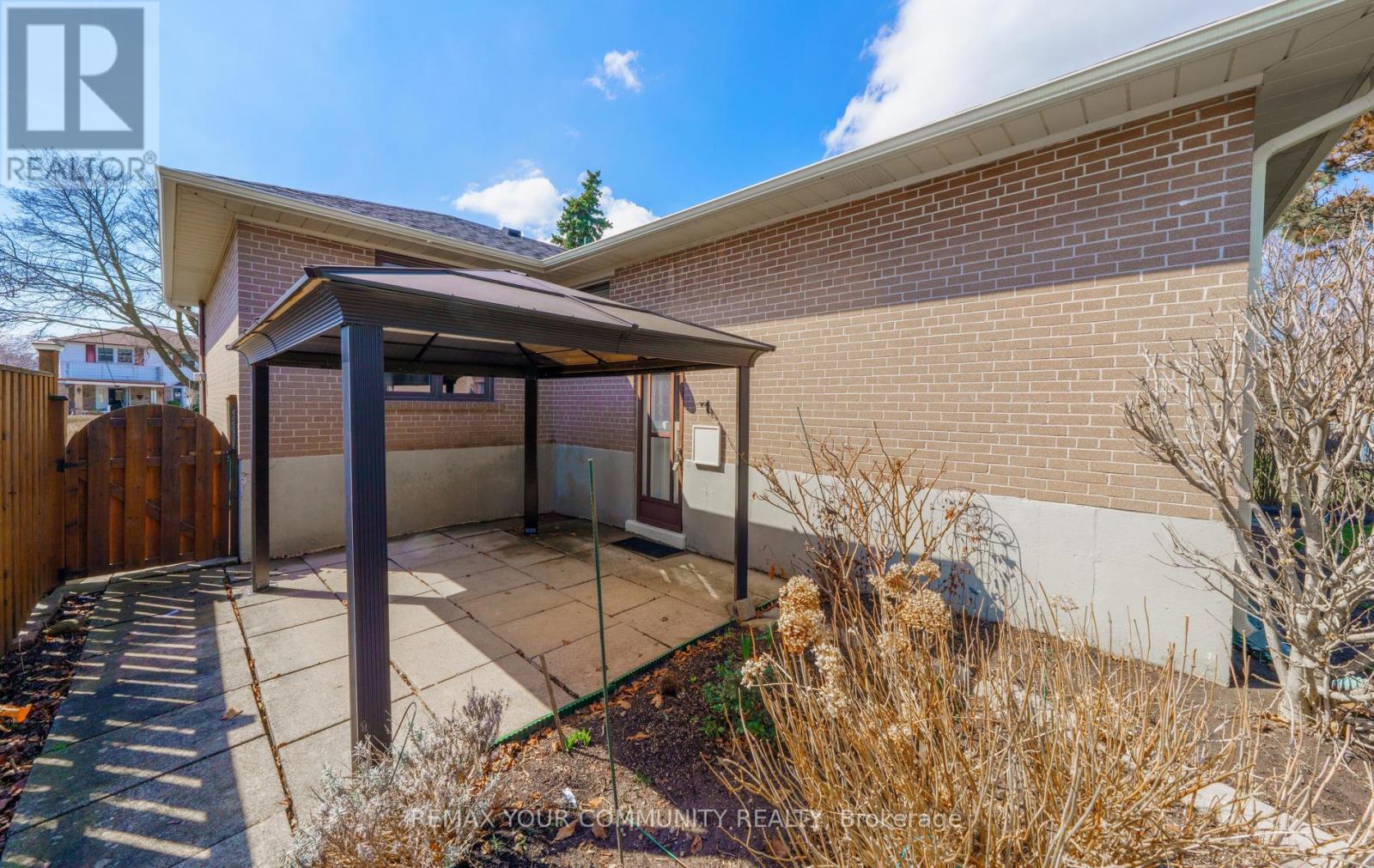 47 Ollerton Road, Toronto, Ontario  M3J 1Y2 - Photo 46 - W13007522