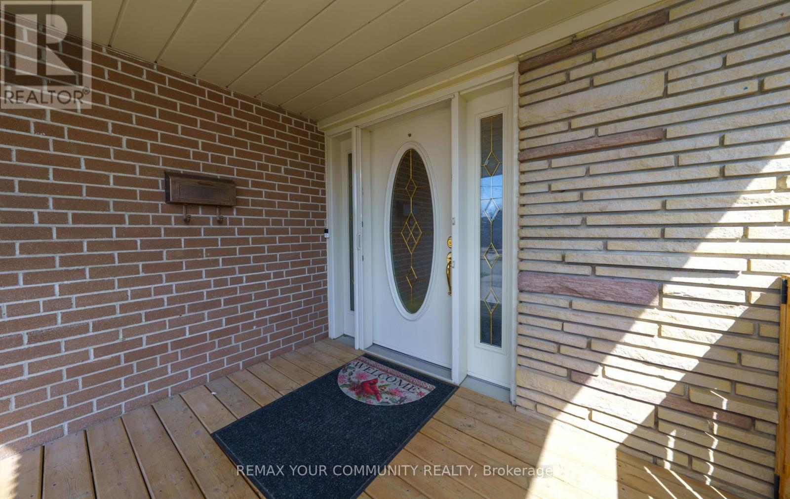 47 Ollerton Road, Toronto, Ontario  M3J 1Y2 - Photo 49 - W13007522