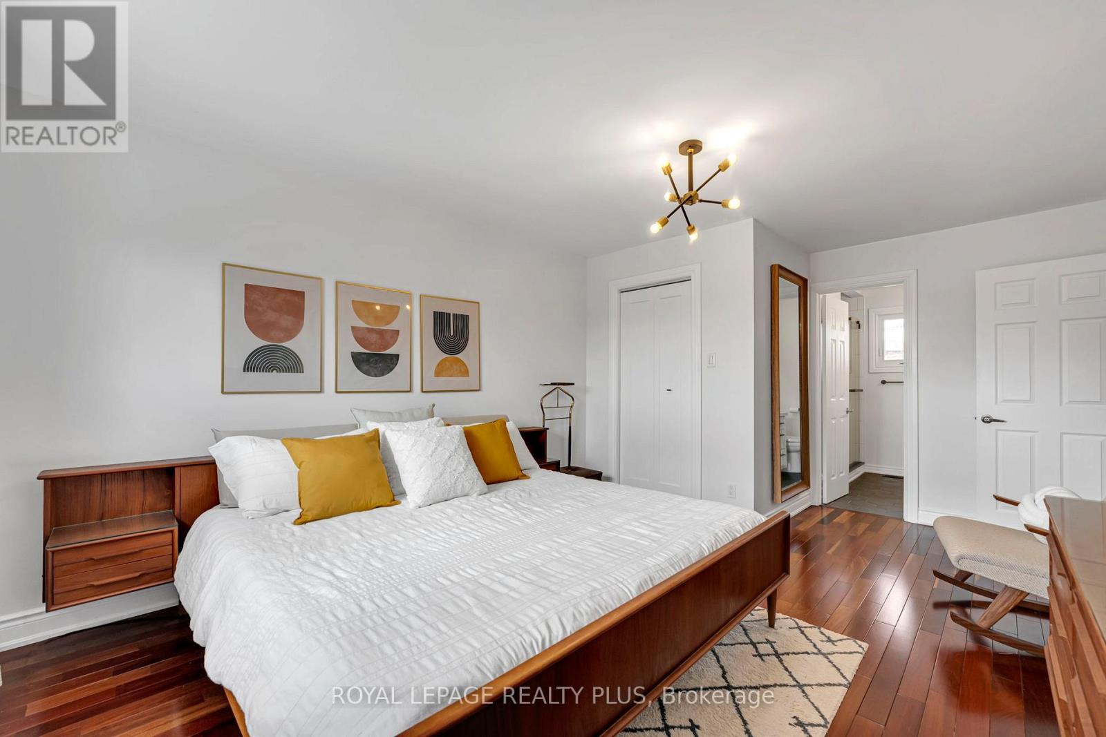 4241 Anworld Place, Mississauga, Ontario  L4W 2W1 - Photo 19 - W13007526