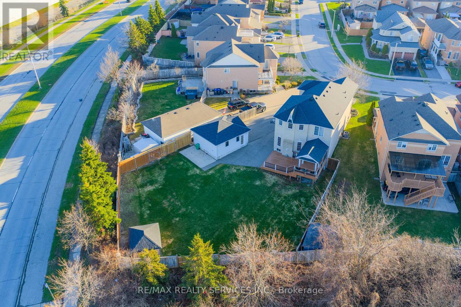 96 Porchlight Road, Brampton, Ontario  L6X 4R9 - Photo 43 - W13007538