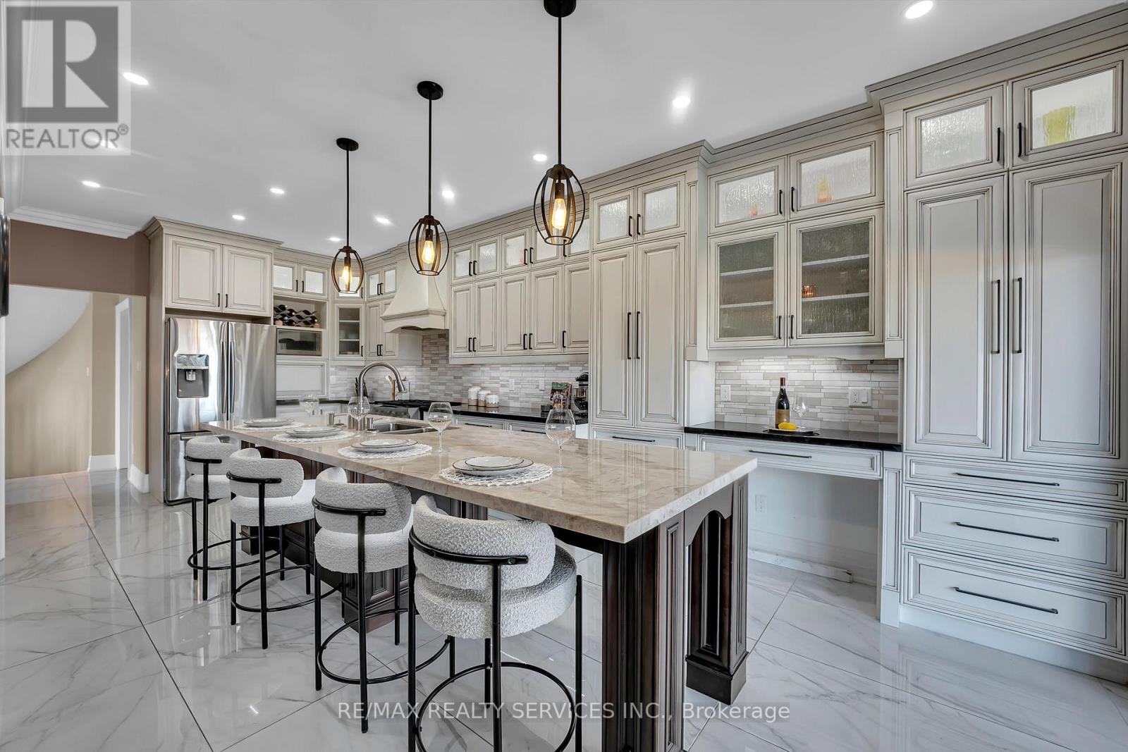 96 Porchlight Road, Brampton, Ontario  L6X 4R9 - Photo 9 - W13007538