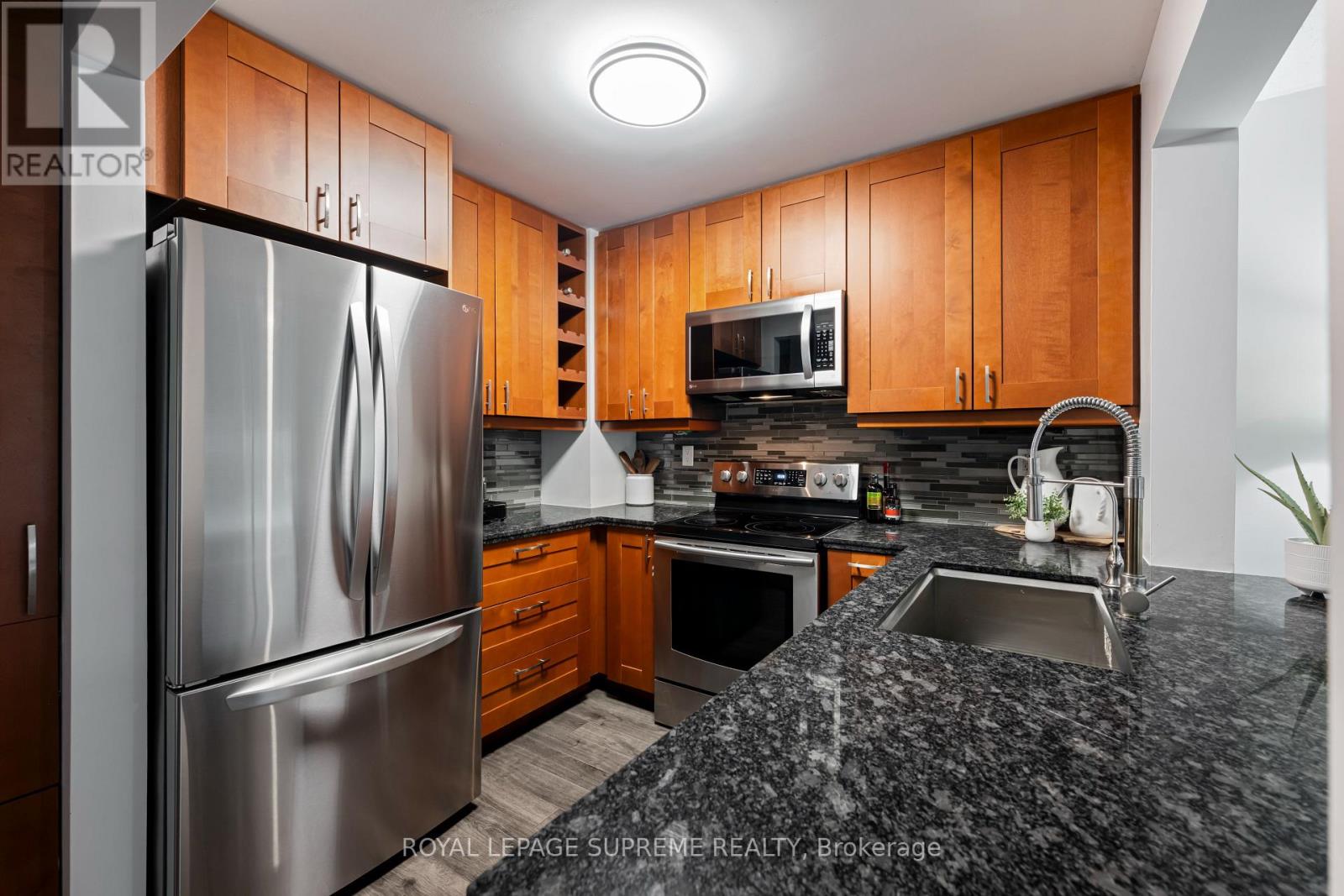 31 - 31 Orange Mill Court, Orangeville, Ontario  L9W 3R6 - Photo 7 - W13007590