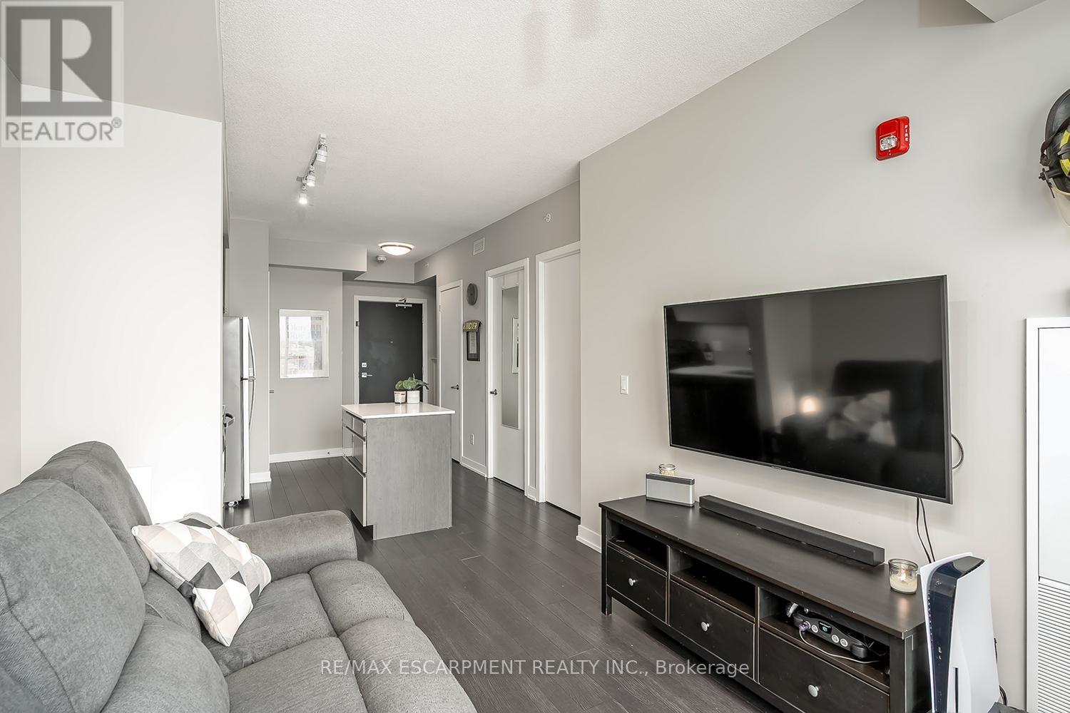 604 - 5240 Dundas Street, Burlington, Ontario L7L 0J6 - Photo 10 - W13007610