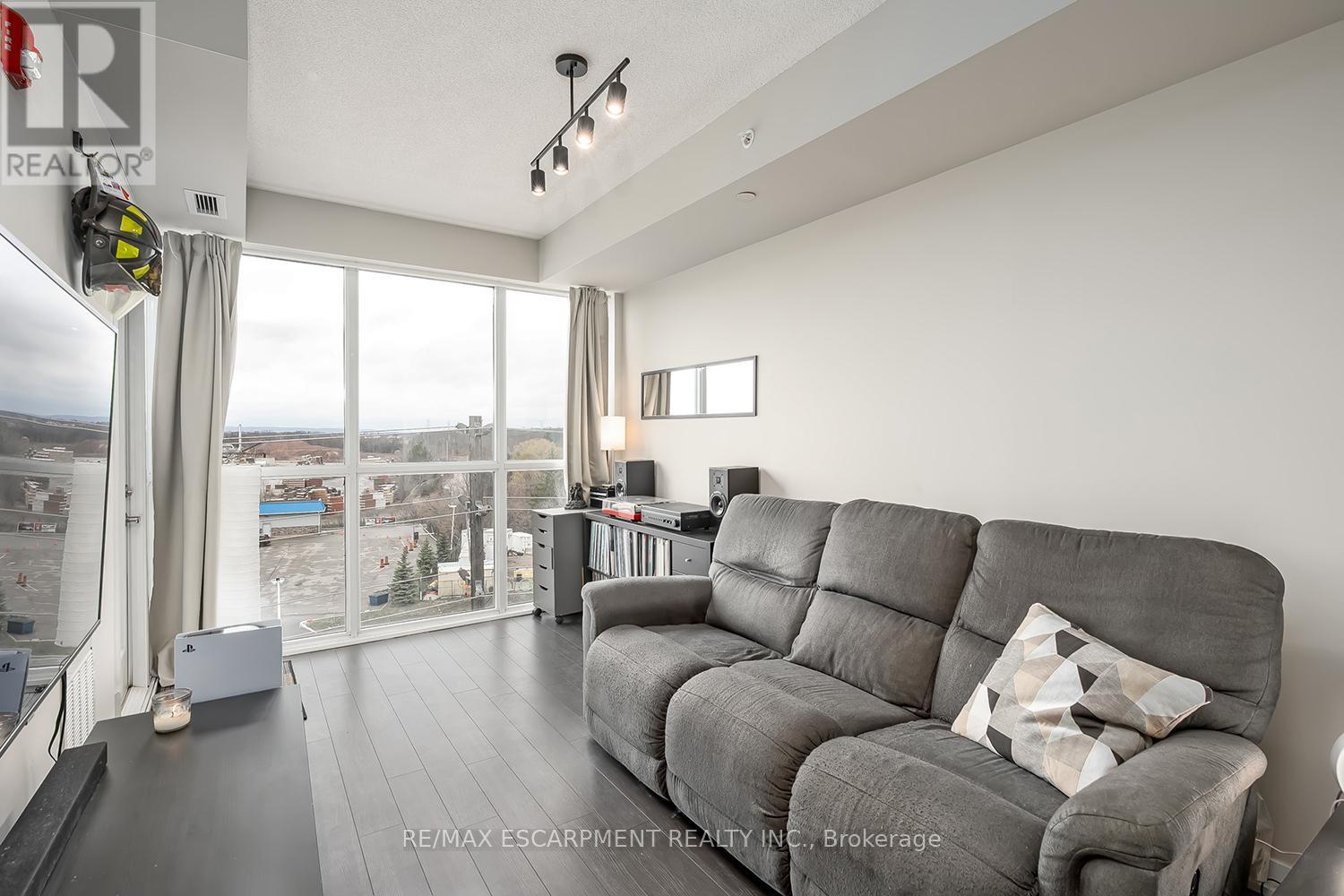 604 - 5240 Dundas Street, Burlington, Ontario L7L 0J6 - Photo 9 - W13007610