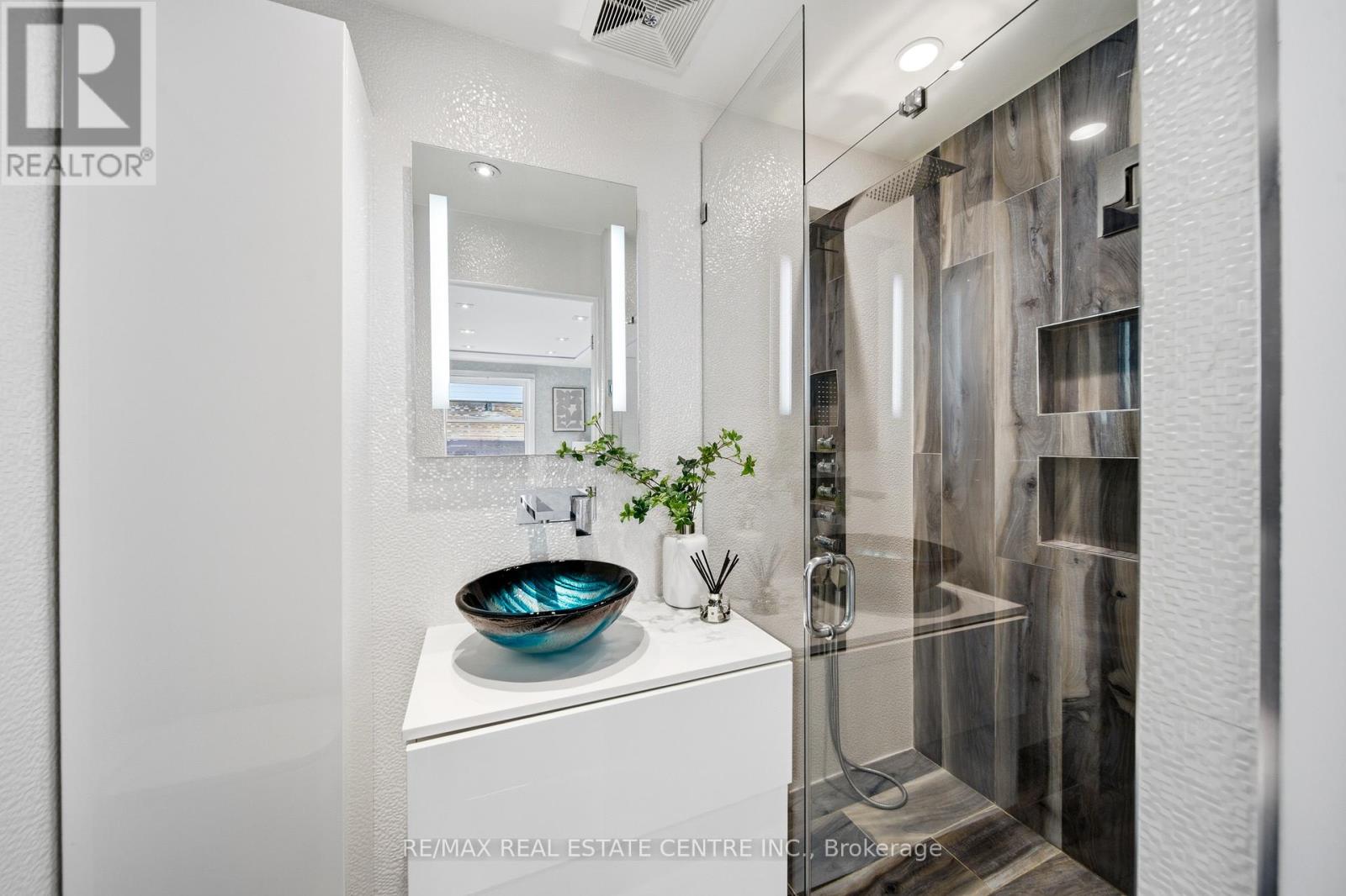 2467 Bonner Road, Mississauga, Ontario  L5J 2E1 - Photo 29 - W13007638