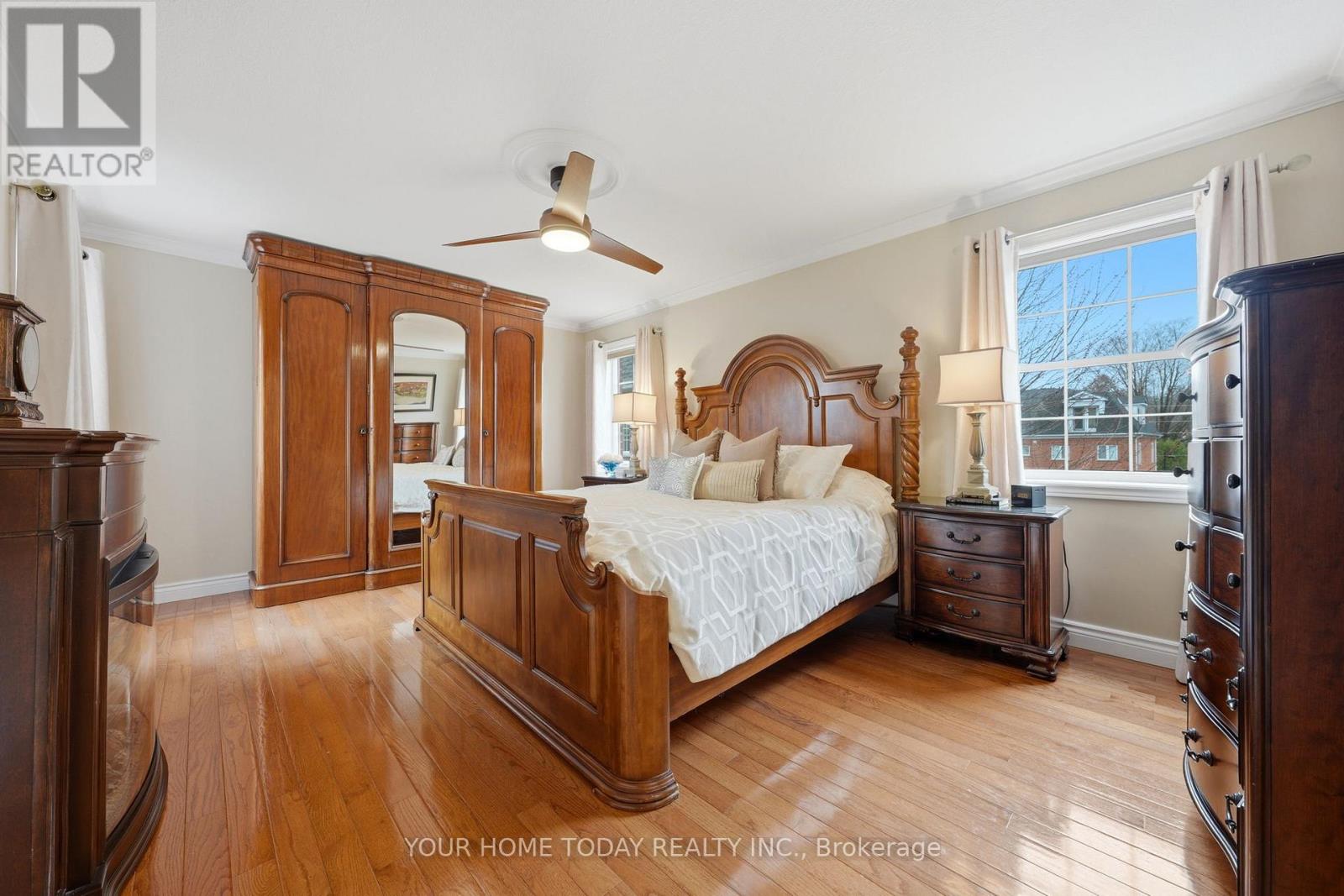 24 Wesleyan Street, Halton Hills, Ontario  L7G 2E1 - Photo 19 - W13007770