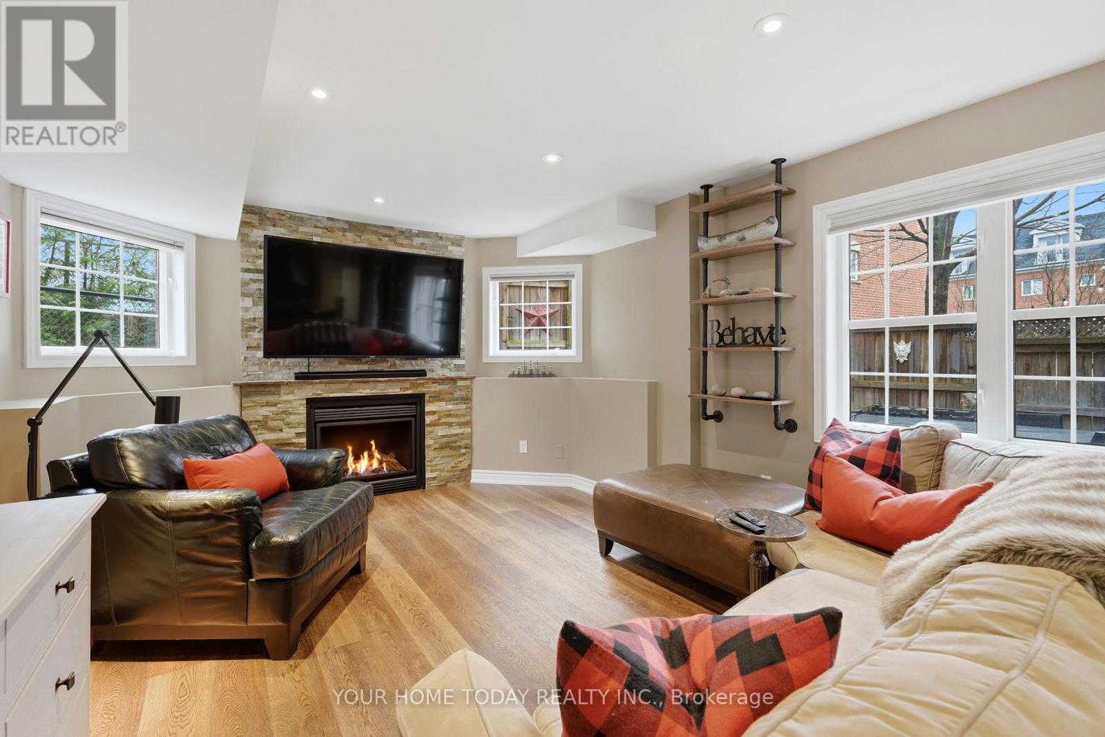 24 Wesleyan Street, Halton Hills, Ontario  L7G 2E1 - Photo 30 - W13007770