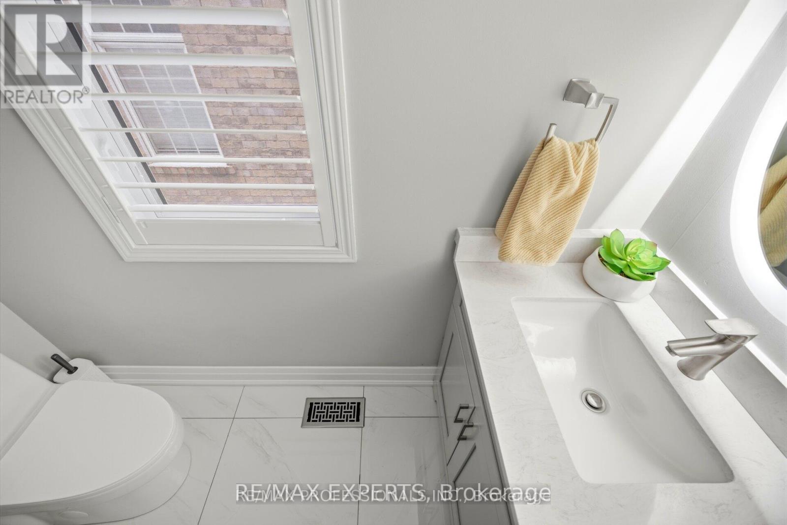 194 Fandango Drive, Brampton, Ontario  L6X 0L3 - Photo 17 - W13007772