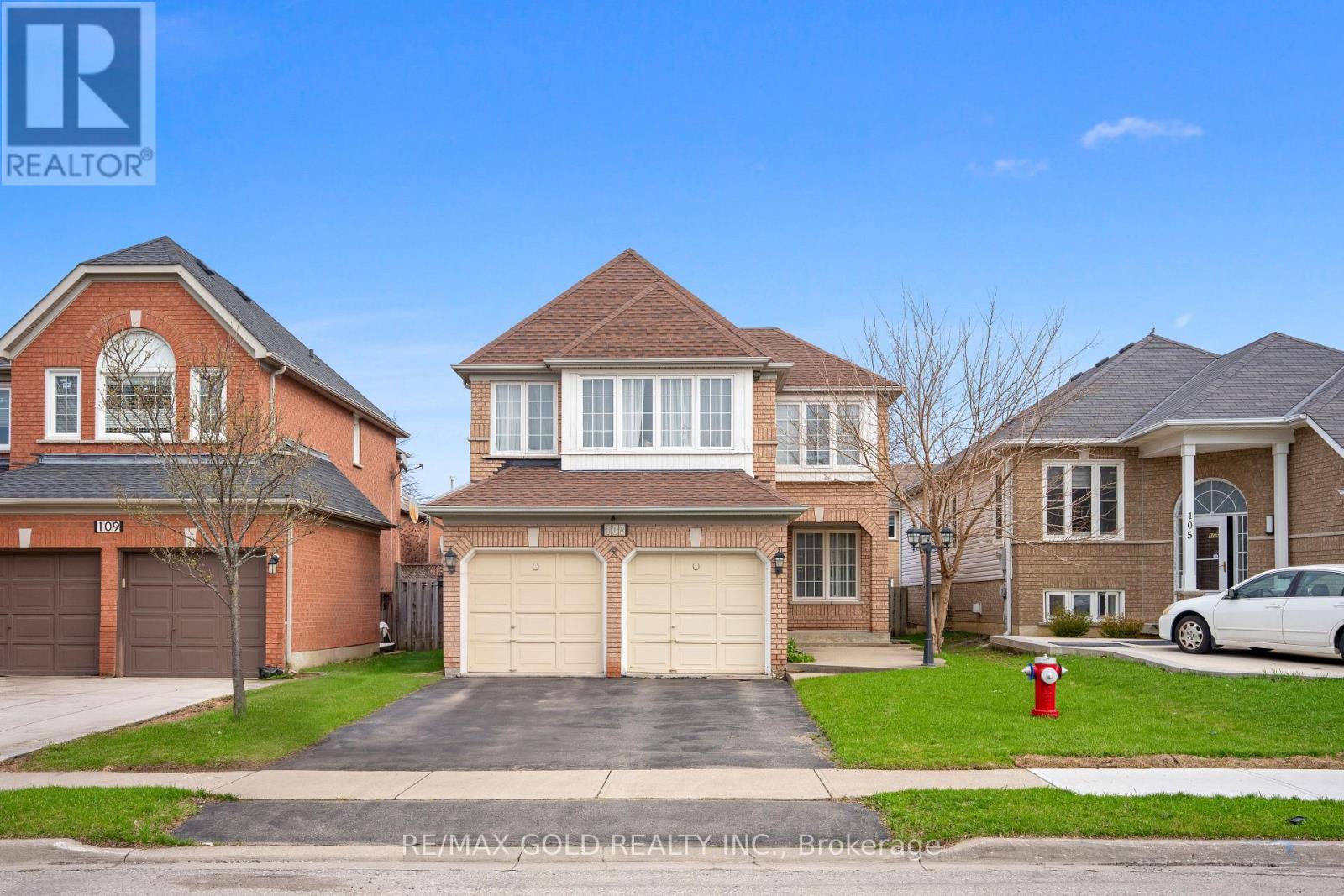 107 SECLUSION CRESCENT, Brampton, Ontario