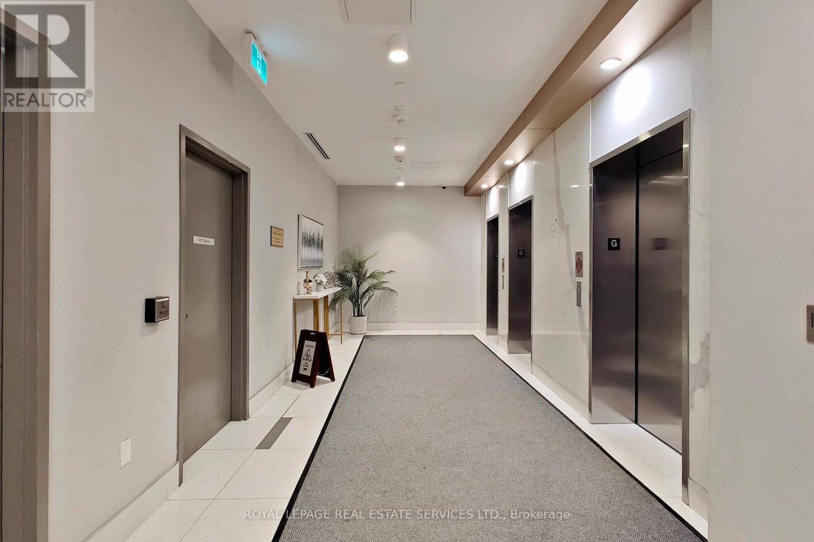 615 - 35 Watergarden Dr. Drive, Mississauga, Ontario  L5R 0G8 - Photo 6 - W13007824