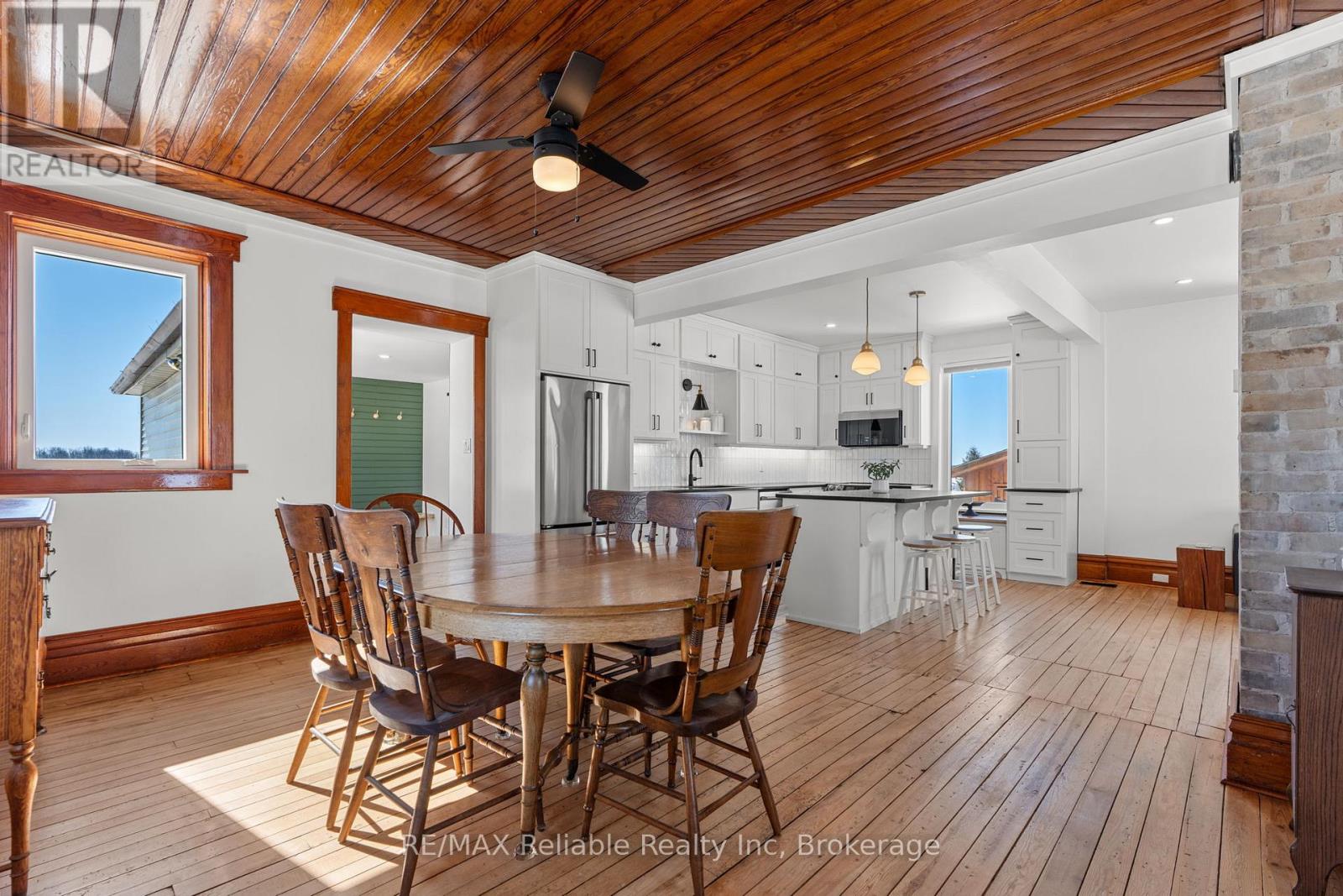 43497 Winthrop Road, Huron East, Ontario  N0K 1E0 - Photo 16 - X12840950