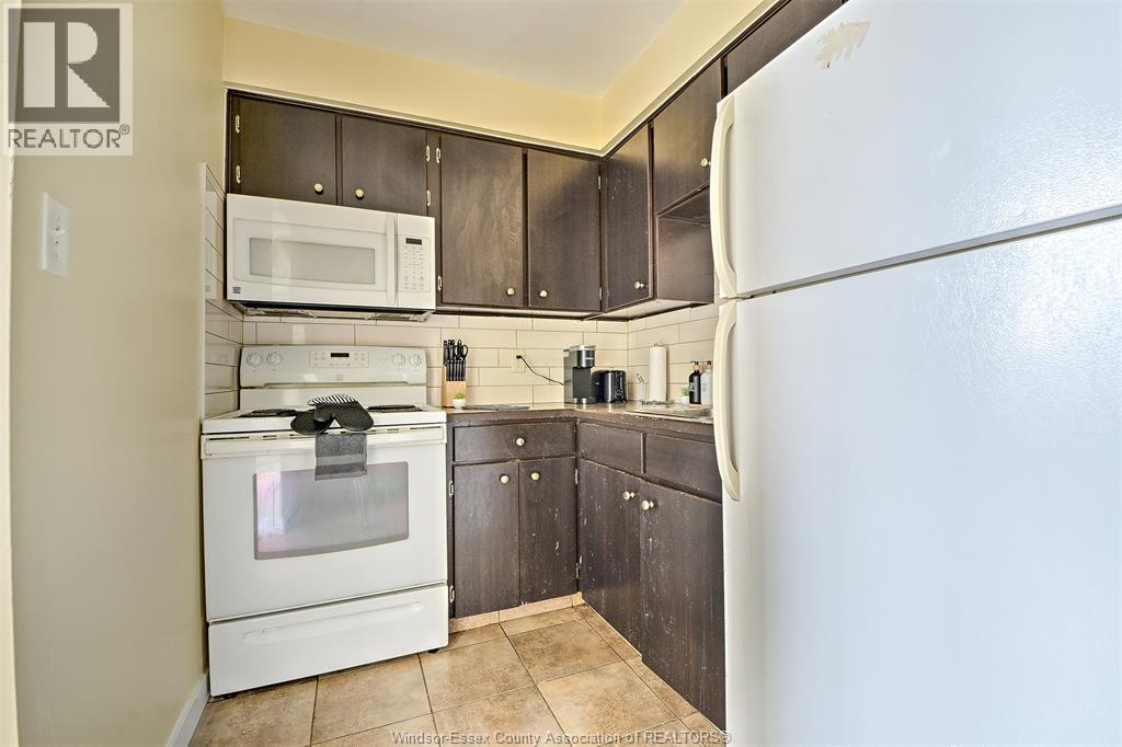 821 Pillette Unit# 7, Windsor, Ontario  N8Y 3B4 - Photo 9 - 26008363