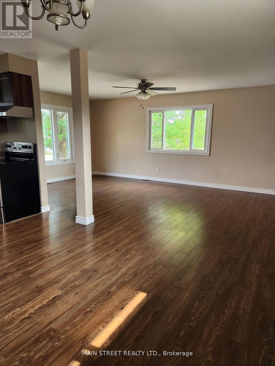 28 Prince Of Wales Drive, Belleville, Ontario  K8P 2T7 - Photo 3 - X13007506