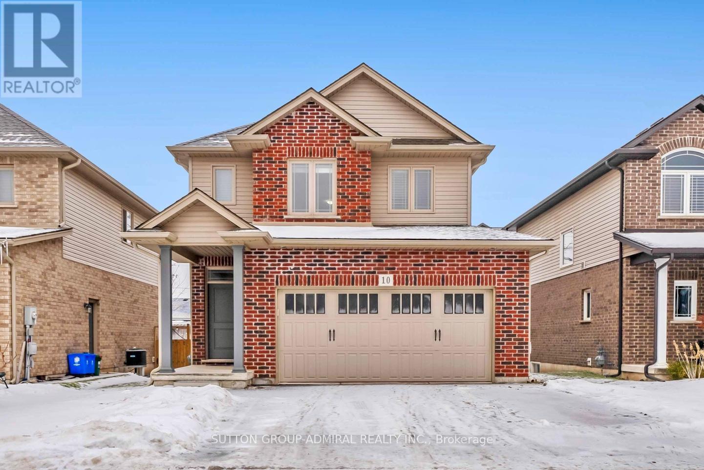 10 BERGENSTEIN CRESCENT, Pelham, Ontario