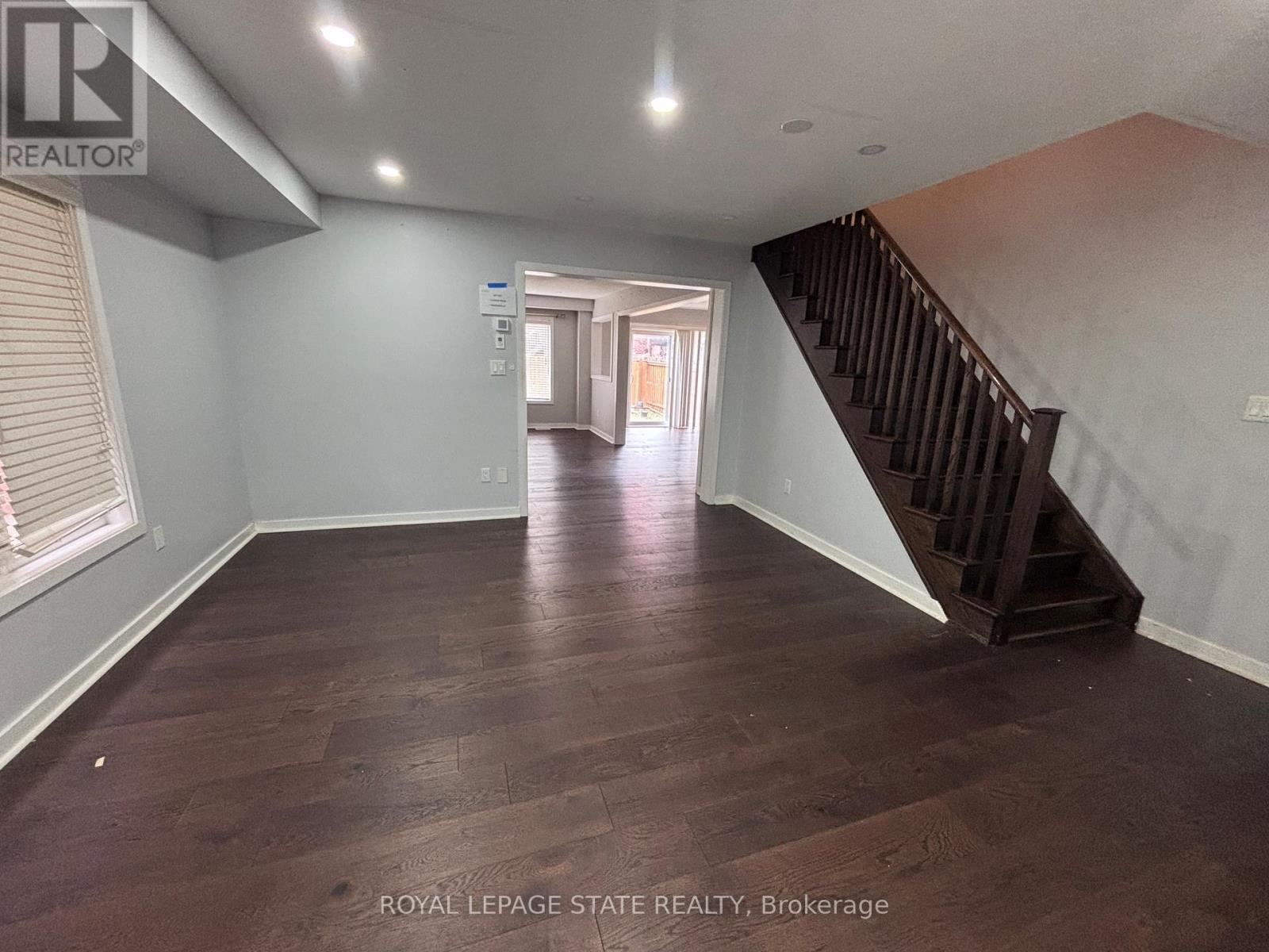 88 West Glen Avenue, Hamilton, Ontario  L8J 0H8 - Photo 8 - X13007608