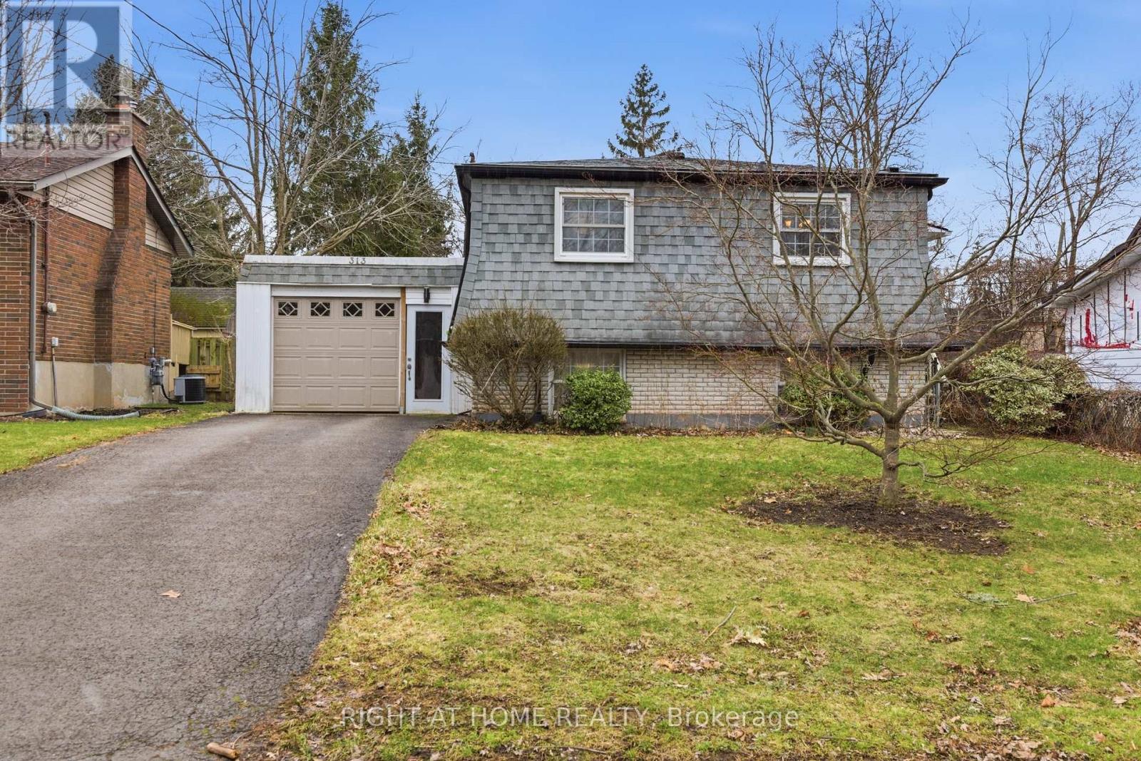 313 BOWEN ROAD, Fort Erie, Ontario