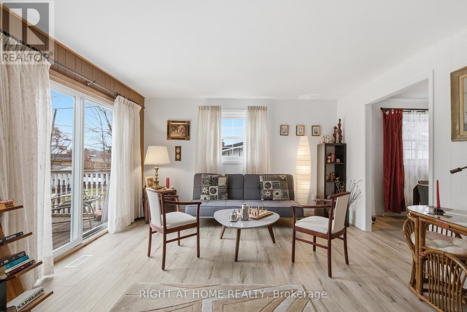 313 Bowen Road, Fort Erie, Ontario  L2A 2Z1 - Photo 4 - X13007662