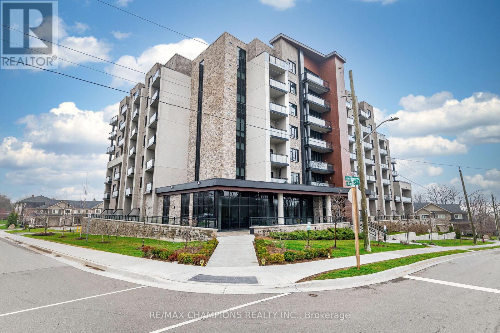 30 HAMILTON STREET, Hamilton, Ontario