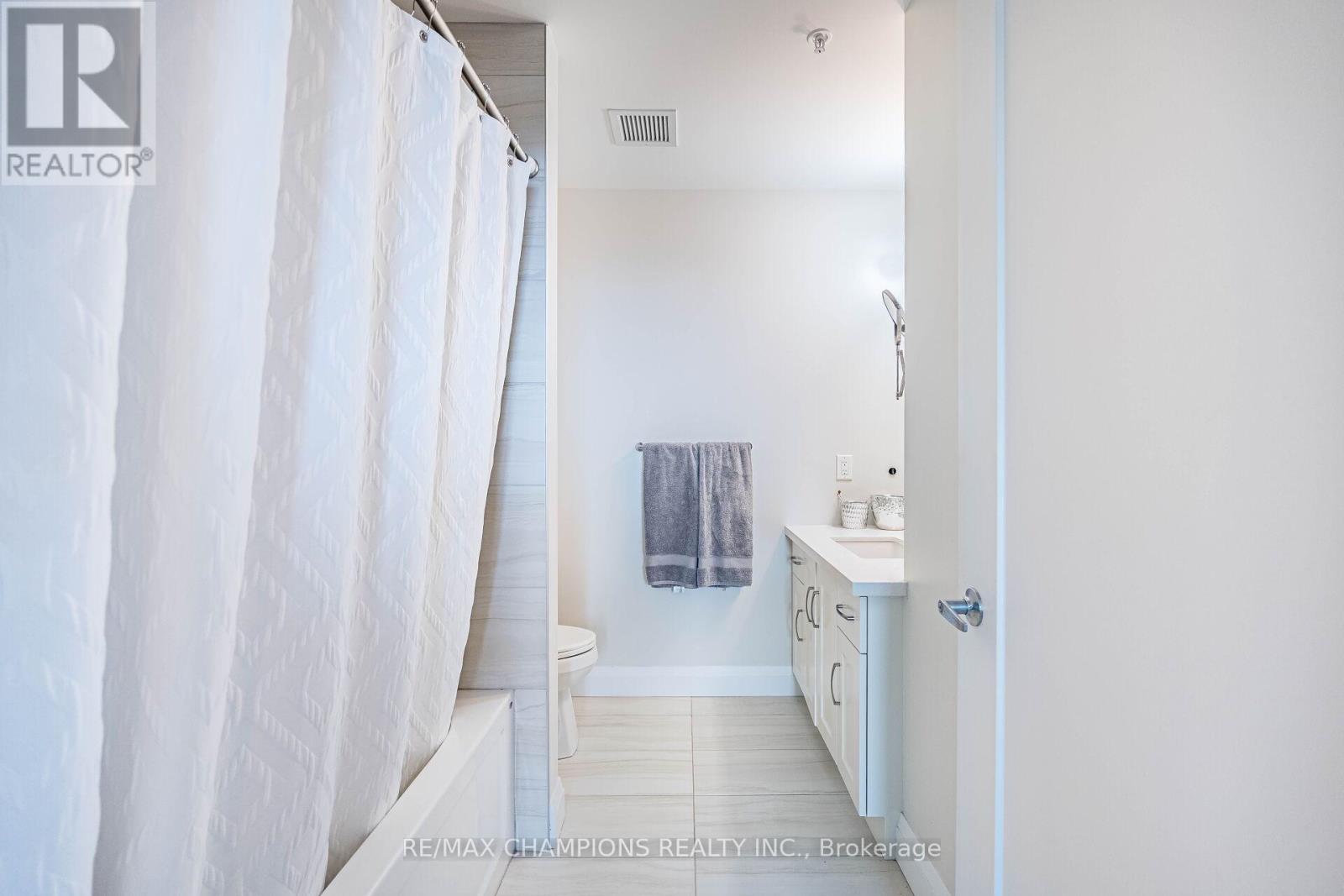 30 Hamilton Street, Hamilton, Ontario  L8B 1V8 - Photo 20 - X13007808