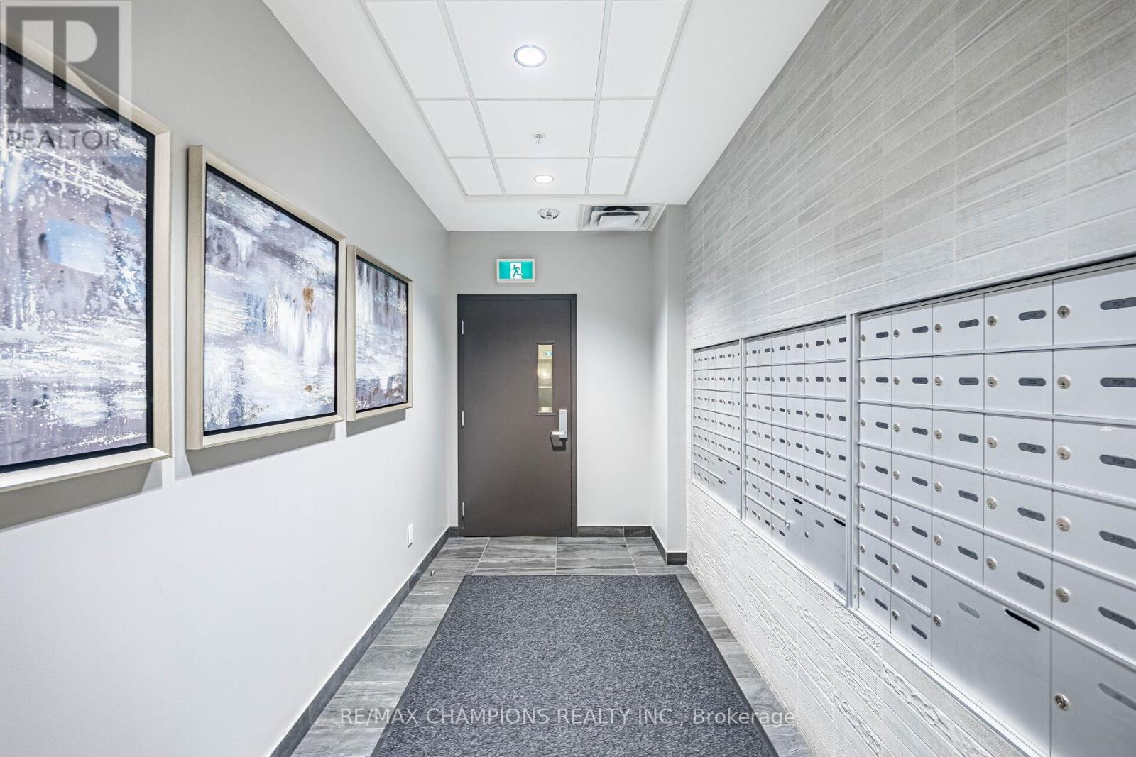 30 Hamilton Street, Hamilton, Ontario  L8B 1V8 - Photo 8 - X13007808