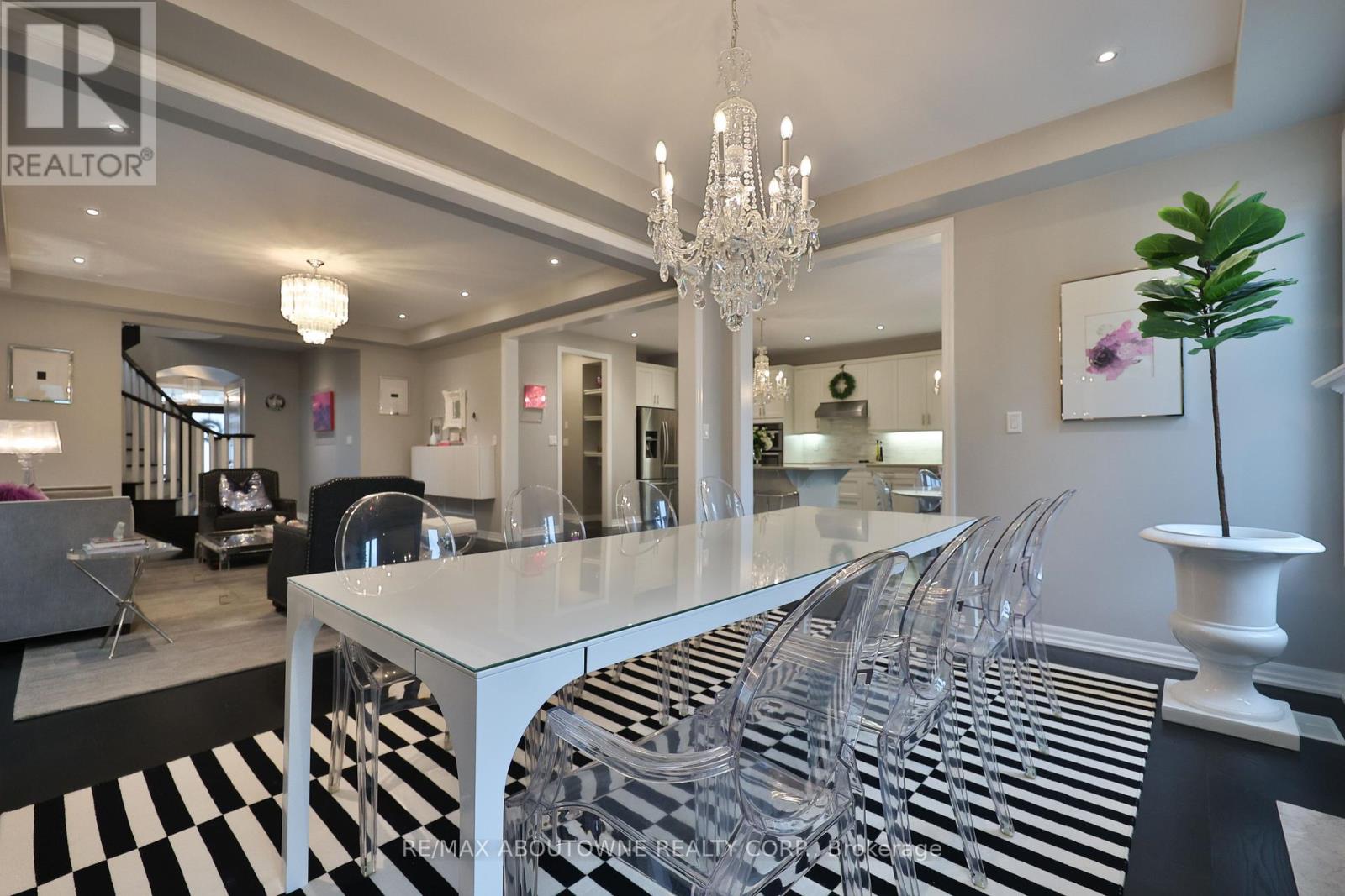 3205 Violet Gardens, Oakville, Ontario  L6M 1L5 - Photo 20 - W13007294