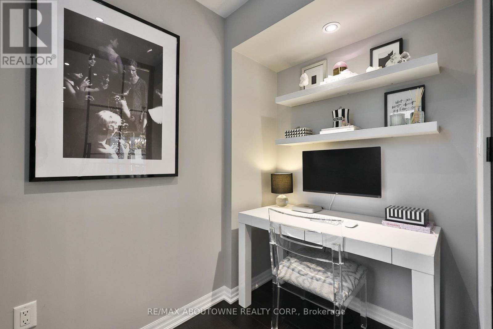 3205 Violet Gardens, Oakville, Ontario  L6M 1L5 - Photo 22 - W13007294